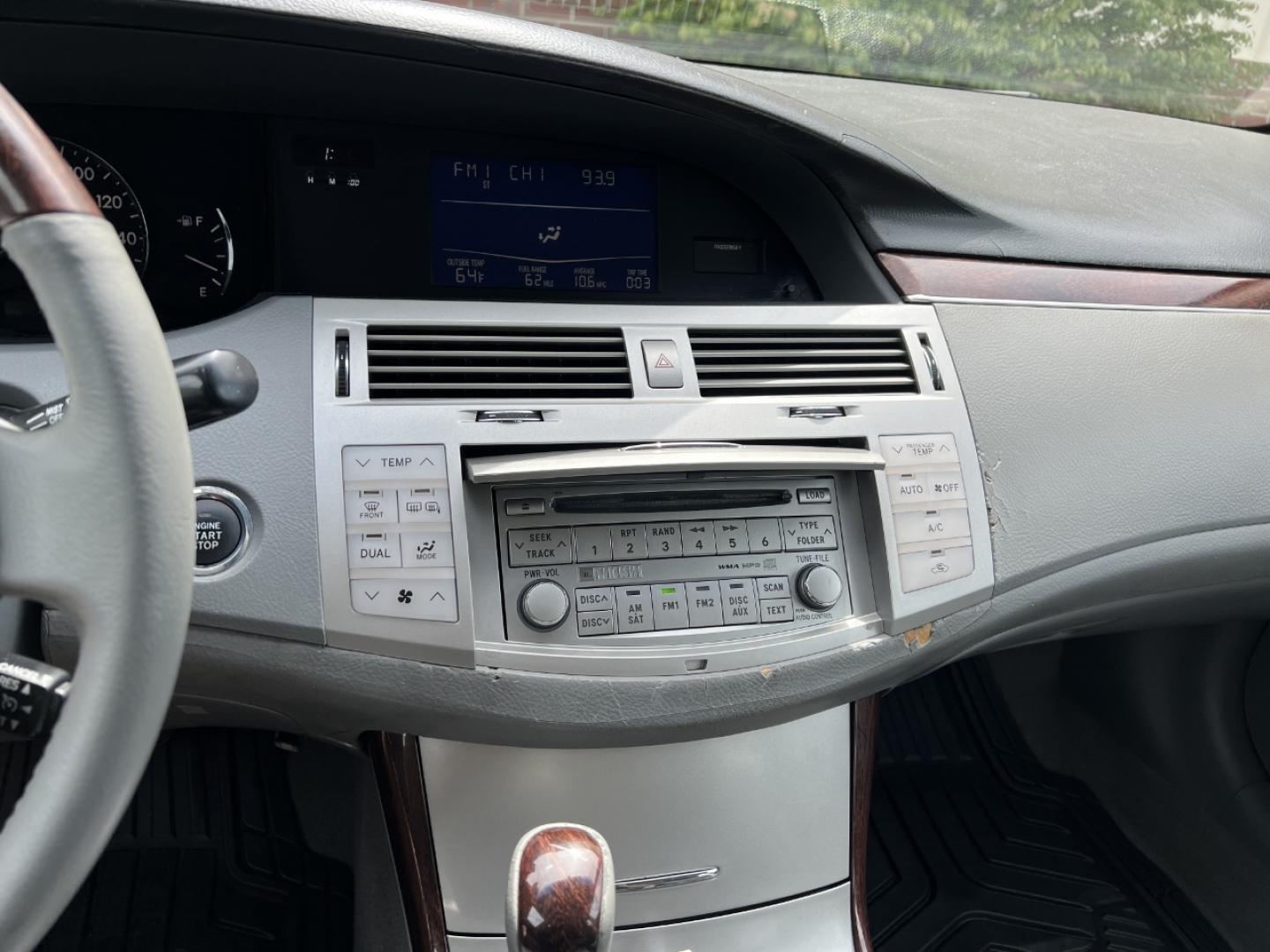 2008 GOLD /Gray Leather Toyota Avalon Limited (4T1BK36B98U) with an 3.5L V6 engine, Automatic transmission, located at 2990 Old Orchard Rd., Jackson, MO, 63755, 37.354214, -89.612106 - 2008 Toyota Avalon Limited 1-Owner 138xxx miles Front Wheel Drive 3.5L V6 Automatic Leather Power/Heated/Cooled Seats Sunroof Cruise Power Windows/Locks/Mirrors We have financing available and we accept trades! Fill out a credit application on our website or come by today! If you have an - Photo#25
