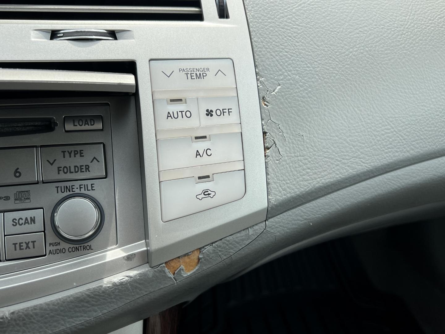 2008 GOLD /Gray Leather Toyota Avalon Limited (4T1BK36B98U) with an 3.5L V6 engine, Automatic transmission, located at 2990 Old Orchard Rd., Jackson, MO, 63755, 37.354214, -89.612106 - 2008 Toyota Avalon Limited 1-Owner 138xxx miles Front Wheel Drive 3.5L V6 Automatic Leather Power/Heated/Cooled Seats Sunroof Cruise Power Windows/Locks/Mirrors We have financing available and we accept trades! Fill out a credit application on our website or come by today! If you have an - Photo#27
