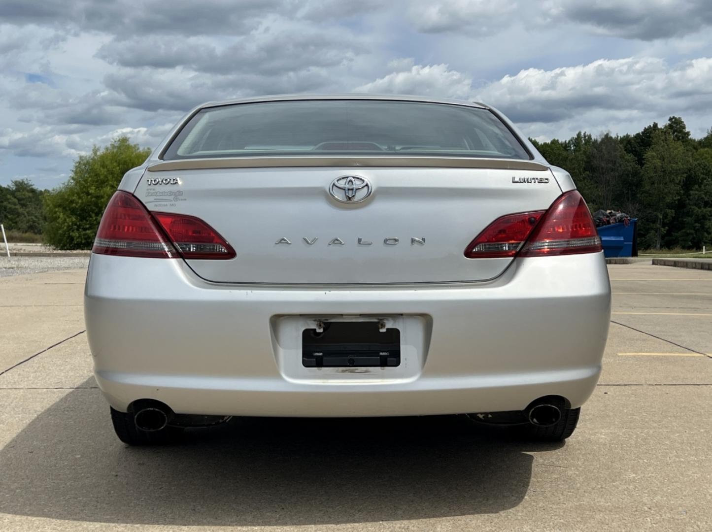 2008 GOLD /Gray Leather Toyota Avalon Limited (4T1BK36B98U) with an 3.5L V6 engine, Automatic transmission, located at 2990 Old Orchard Rd., Jackson, MO, 63755, 37.354214, -89.612106 - 2008 Toyota Avalon Limited 1-Owner 138xxx miles Front Wheel Drive 3.5L V6 Automatic Leather Power/Heated/Cooled Seats Sunroof Cruise Power Windows/Locks/Mirrors We have financing available and we accept trades! Fill out a credit application on our website or come by today! If you have an - Photo#10