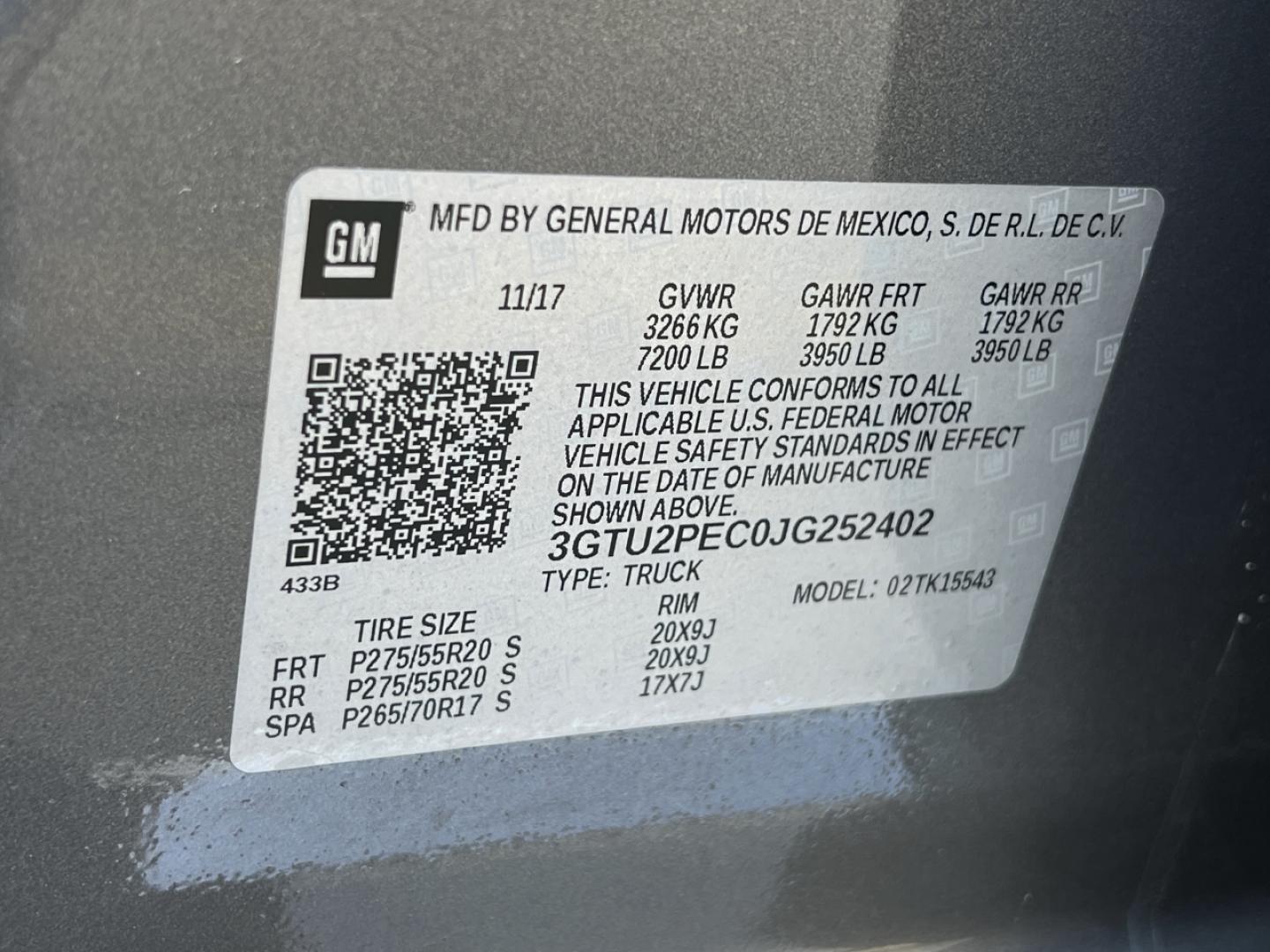 2018 GRAY /Black Leather GMC Sierra 1500 Denali Crew Cab Long Box 4WD (3GTU2PEC0JG) with an 5.3L V8 engine, Automatic transmission, located at 506 S. Kingshighway, Cape Girardeau, MO, 63703, (573) 235-5000, 37.294991, -89.553635 - 2018 GMC Sierra 1500 Denali 165xxx miles 4x4 5.3L V8 Automatic Leather New Tires Navigation Power/Heated/Cooled Seats Heated Steering Wheel Backup Camera Bluetooth Remote Start Cruise Power Windows/Locks/Mirrors We have financing available and we accept trades! Fill out a credit appli - Photo#42