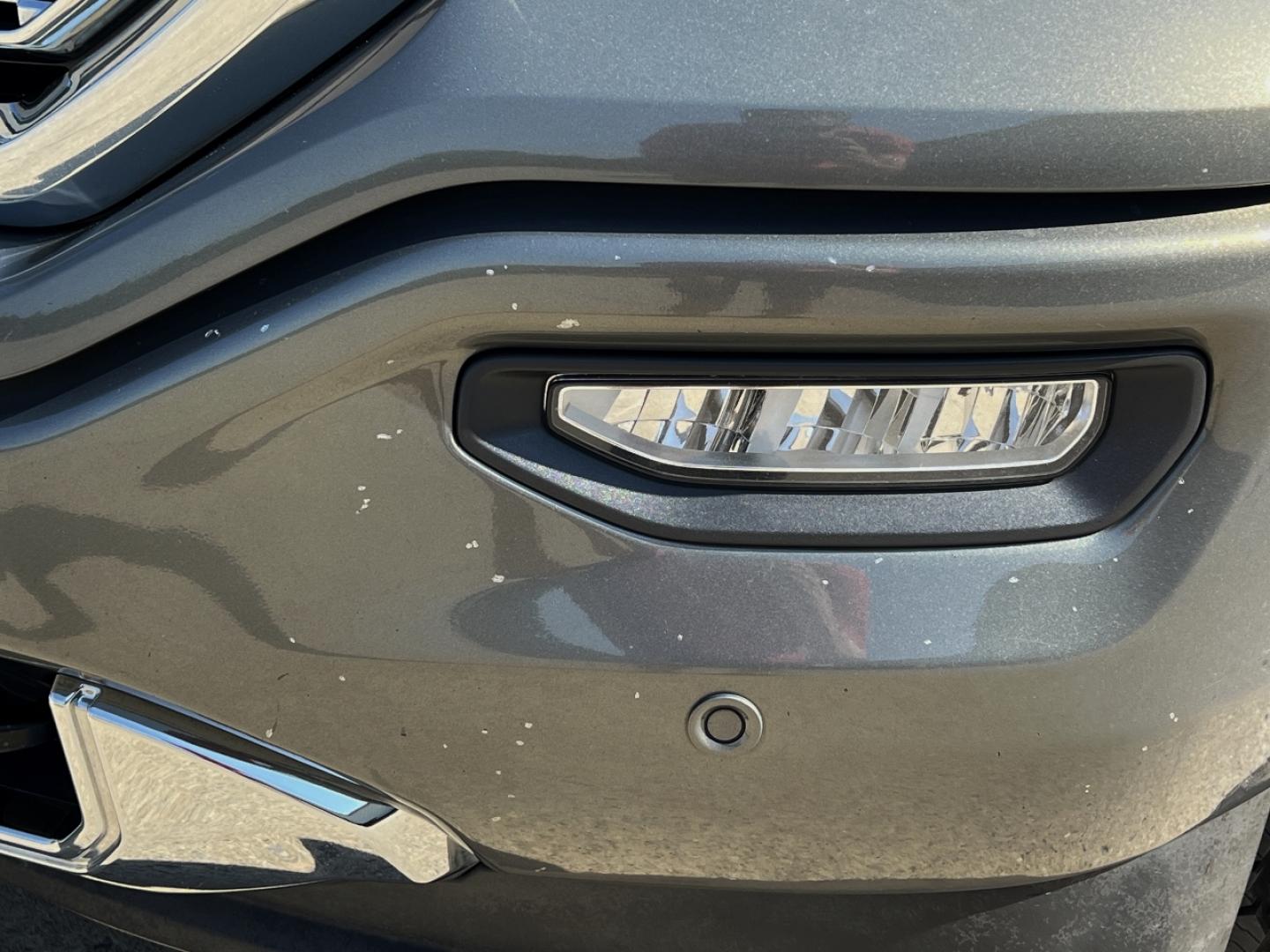 2018 GRAY /Black Leather GMC Sierra 1500 Denali Crew Cab Long Box 4WD (3GTU2PEC0JG) with an 5.3L V8 engine, Automatic transmission, located at 506 S. Kingshighway, Cape Girardeau, MO, 63703, (573) 235-5000, 37.294991, -89.553635 - 2018 GMC Sierra 1500 Denali 165xxx miles 4x4 5.3L V8 Automatic Leather New Tires Navigation Power/Heated/Cooled Seats Heated Steering Wheel Backup Camera Bluetooth Remote Start Cruise Power Windows/Locks/Mirrors We have financing available and we accept trades! Fill out a credit appli - Photo#38