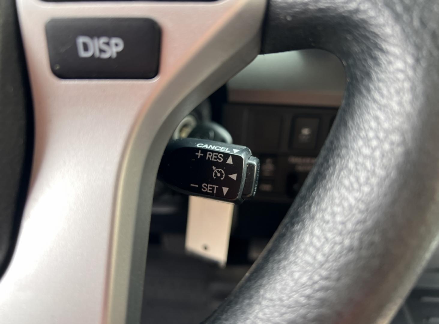 2017 WHITE /Black Cloth Toyota Tundra SR5 (5TFUW5F1XHX) with an 5.7L V8 engine, Automatic transmission, located at 2990 Old Orchard Rd., Jackson, MO, 63755, 37.354214, -89.612106 - 2017 Toyota Tundra SR5 149xxx miles 4x4 5.7L V8 Automatic 20" Wheels Backup Camera Power Driver Seat Bluetooth Cruise Power Windows/Locks/Mirrors We have financing available and we accept trades! Fill out a credit application on our website or come by today! If you have any questions, gi - Photo#22