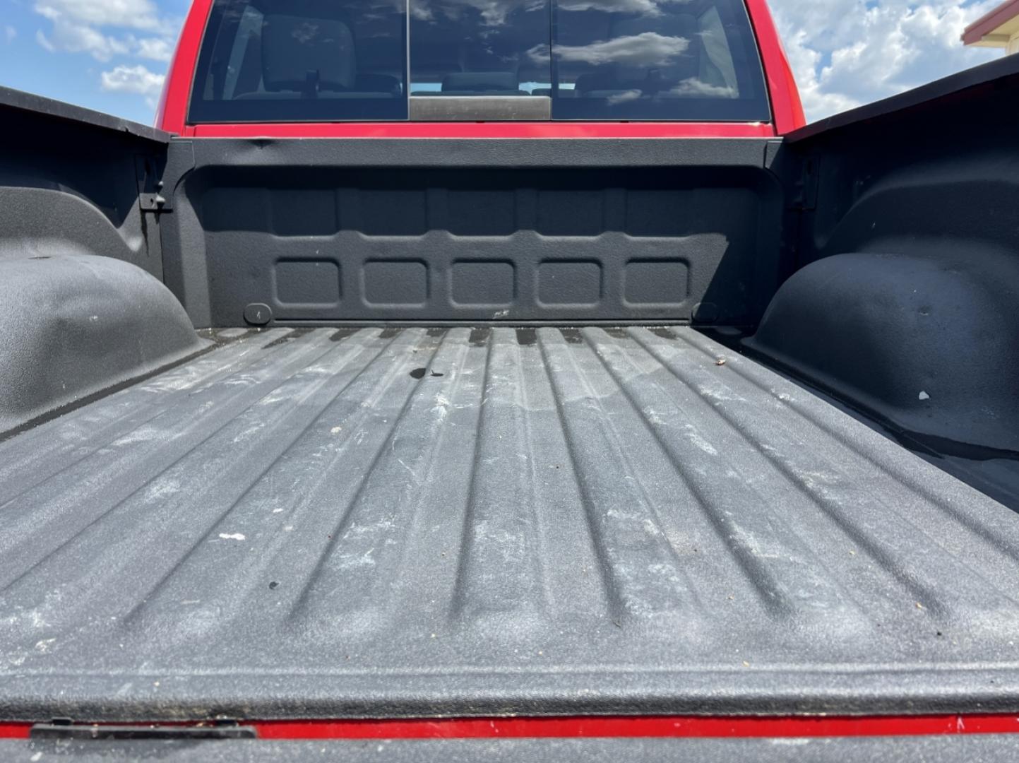 2016 RED /Gray Cloth RAM 1500 Big Horn Crew Cab 4WD (3C6RR7LT9GG) with an 5.7L V8 engine, Automatic transmission, located at 506 S. Kingshighway, Cape Girardeau, MO, 63703, (573) 235-5000, 37.294991, -89.553635 - 2016 Ram 1500 Big Horn 118xxx miles 4x4 5.7L V8 Automatic Navigation Backup Camera Power Driver Seat Bluetooth Remote Start Cruise Power Windows/Locks/Mirrors We have financing available and we accept trades! Fill out a credit application on our website or come by today! If you have any - Photo#21