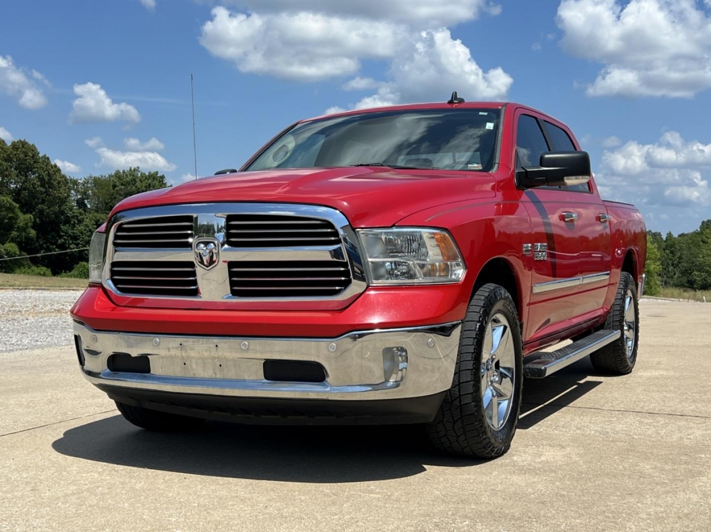2016 RED /Gray Cloth RAM 1500 Big Horn Crew Cab 4WD (3C6RR7LT9GG) with an 5.7L V8 engine, Automatic transmission, located at 506 S. Kingshighway, Cape Girardeau, MO, 63703, (573) 235-5000, 37.294991, -89.553635 - 2016 Ram 1500 Big Horn 118xxx miles 4x4 5.7L V8 Automatic Navigation Backup Camera Power Driver Seat Bluetooth Remote Start Cruise Power Windows/Locks/Mirrors We have financing available and we accept trades! Fill out a credit application on our website or come by today! If you have any - Photo#7