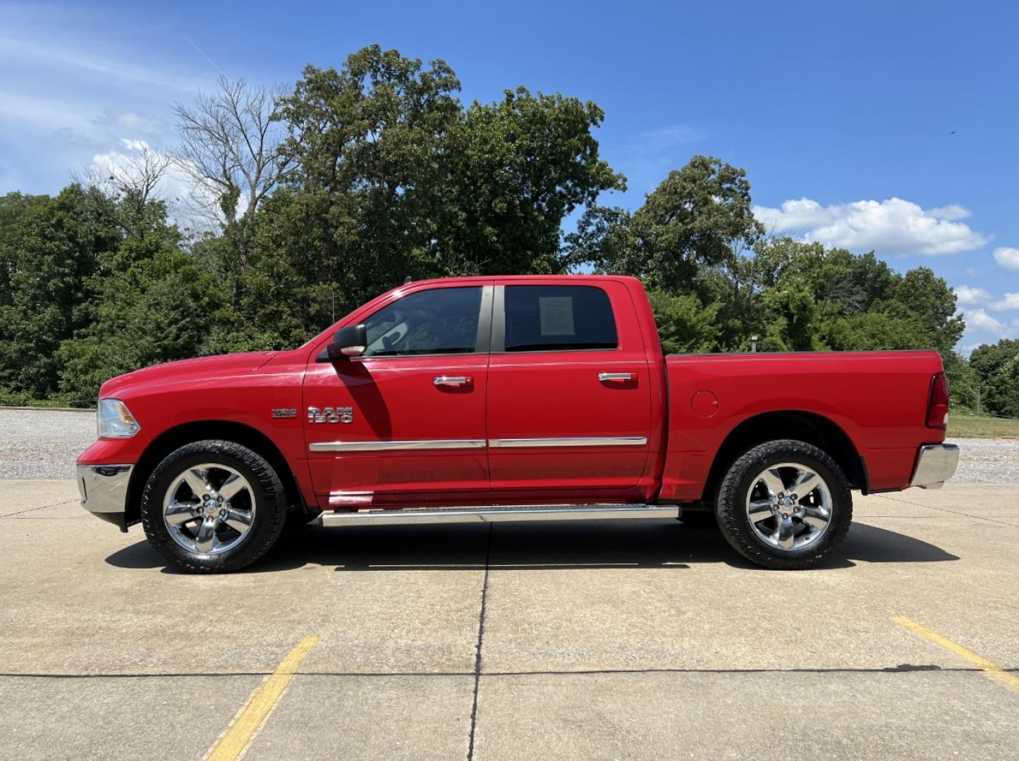 2016 RED /Gray Cloth RAM 1500 Big Horn Crew Cab 4WD (3C6RR7LT9GG) with an 5.7L V8 engine, Automatic transmission, located at 506 S. Kingshighway, Cape Girardeau, MO, 63703, (573) 235-5000, 37.294991, -89.553635 - 2016 Ram 1500 Big Horn 118xxx miles 4x4 5.7L V8 Automatic Navigation Backup Camera Power Driver Seat Bluetooth Remote Start Cruise Power Windows/Locks/Mirrors We have financing available and we accept trades! Fill out a credit application on our website or come by today! If you have any - Photo#8
