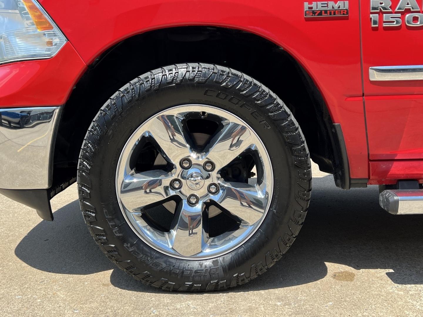 2016 RED /Gray Cloth RAM 1500 Big Horn Crew Cab 4WD (3C6RR7LT9GG) with an 5.7L V8 engine, Automatic transmission, located at 506 S. Kingshighway, Cape Girardeau, MO, 63703, (573) 235-5000, 37.294991, -89.553635 - 2016 Ram 1500 Big Horn 118xxx miles 4x4 5.7L V8 Automatic Navigation Backup Camera Power Driver Seat Bluetooth Remote Start Cruise Power Windows/Locks/Mirrors We have financing available and we accept trades! Fill out a credit application on our website or come by today! If you have any - Photo#34