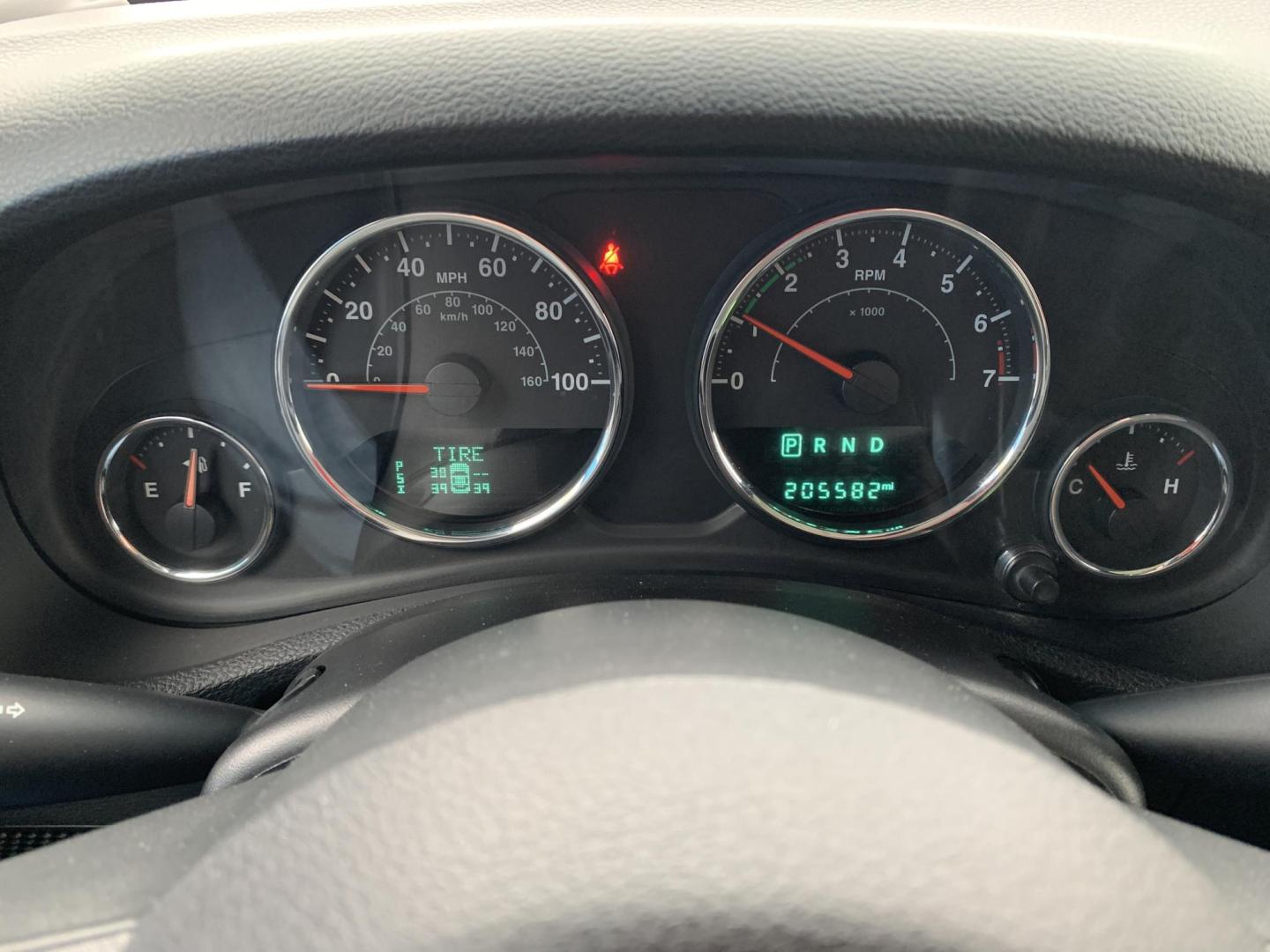 2015 GRAY /Black Cloth Jeep Wrangler Unlimited Sport 4WD (1C4BJWDG0FL) with an 3.6L V6 engine, Automatic transmission, located at 506 S. Kingshighway, Cape Girardeau, MO, 63703, (573) 235-5000, 37.294991, -89.553635 - 2015 Jeep Wrangler Unlimited Sport 205xxx miles 4x4 3.6L V6 Automatic Cruise Power Windows/Locks/Mirrors We have financing available and we accept trades! Fill out a credit application on our website or come by today! If you have any questions, give us a call at (573) 235-5000 or visit our - Photo#18