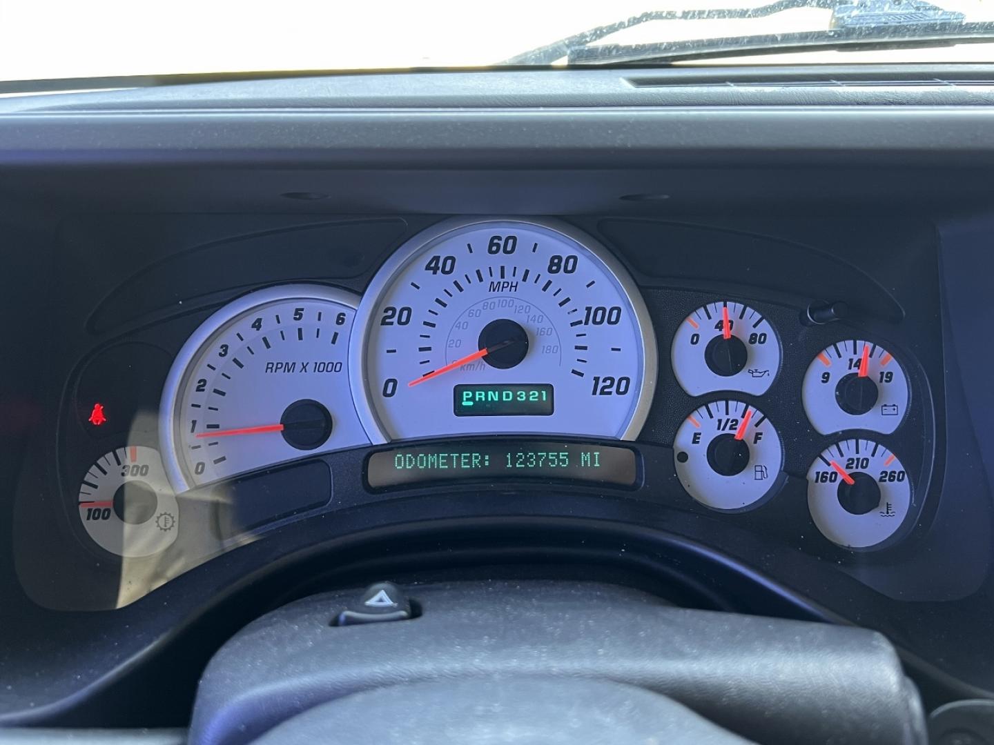 2004 TAN /Tan Hummer H2 Sport Utility (5GRGN23U84H) with an 6.0L V8 engine, Automatic transmission, located at 2990 Old Orchard Rd., Jackson, MO, 63755, 37.354214, -89.612106 - We have financing available and we accept trades! Fill out a credit application on our website or come by today! If you have any questions, give us a call at (573) 204-7777 or visit our website at firstautocredit.com. - Photo#1