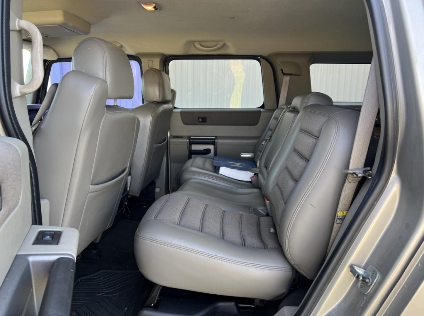2004 TAN /Tan Hummer H2 Sport Utility (5GRGN23U84H) with an 6.0L V8 engine, Automatic transmission, located at 2990 Old Orchard Rd., Jackson, MO, 63755, 37.354214, -89.612106 - We have financing available and we accept trades! Fill out a credit application on our website or come by today! If you have any questions, give us a call at (573) 204-7777 or visit our website at firstautocredit.com. - Photo#5