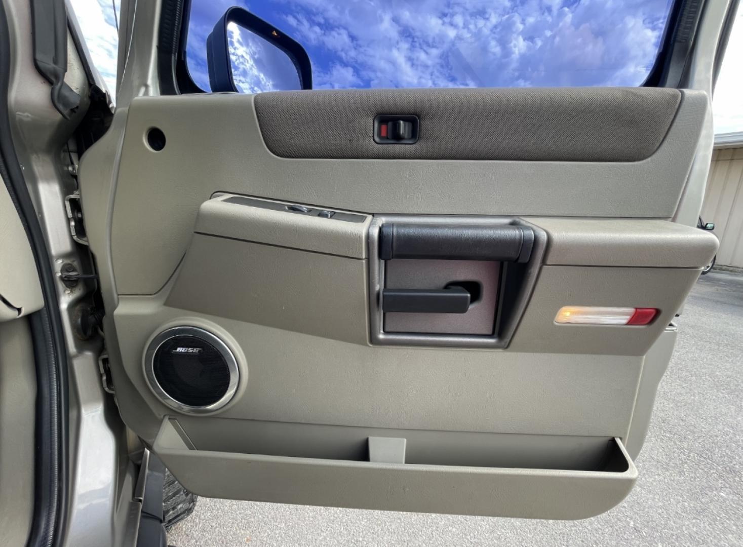 2004 TAN /Tan Hummer H2 Sport Utility (5GRGN23U84H) with an 6.0L V8 engine, Automatic transmission, located at 2990 Old Orchard Rd., Jackson, MO, 63755, 37.354214, -89.612106 - We have financing available and we accept trades! Fill out a credit application on our website or come by today! If you have any questions, give us a call at (573) 204-7777 or visit our website at firstautocredit.com. - Photo#13