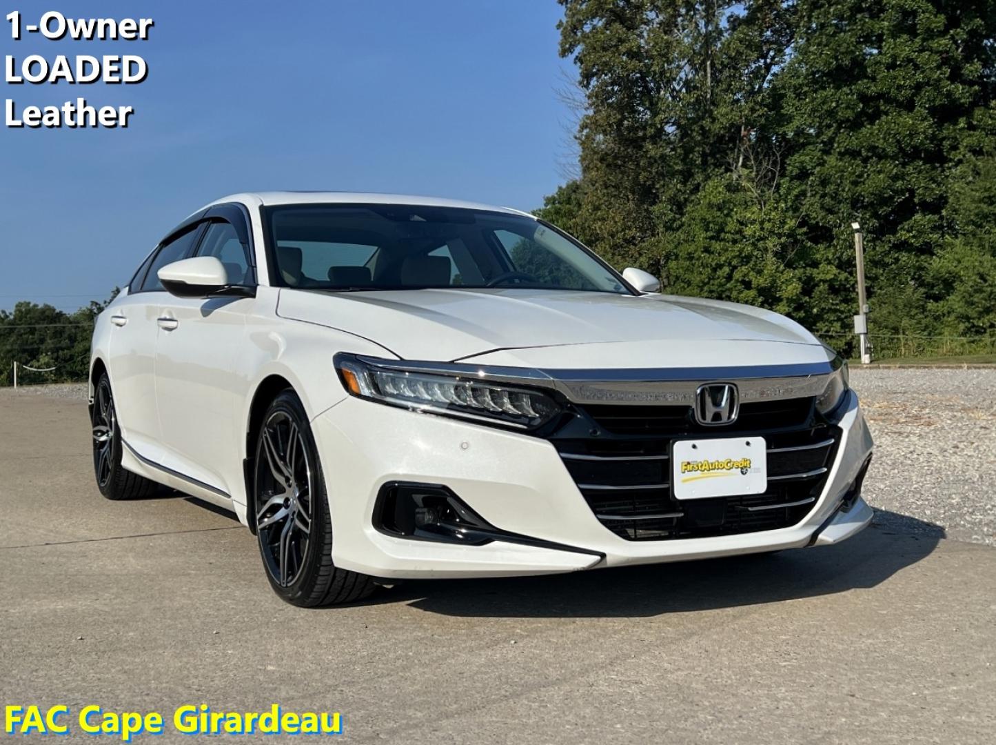 2022 WHITE /Tan Leather Honda Accord Touring 2.0T (1HGCV2F98NA) with an 2.0L 4 Cyl. TURBO engine, Automatic transmission, located at 506 S. Kingshighway, Cape Girardeau, MO, 63703, (573) 235-5000, 37.294991, -89.553635 - 2022 Honda Accord Touring 1-Owner 57xxx miles Front Wheel Drive 2.0L 4 Cyl. Automatic Leather Navigation Power/Heated/Cooled Seats Backup Camera Sunroof Bluetooth Remote Start Cruise Power Windows/Locks/Mirrors We have financing available and we accept trades! Fill out a credit applic - Photo#0