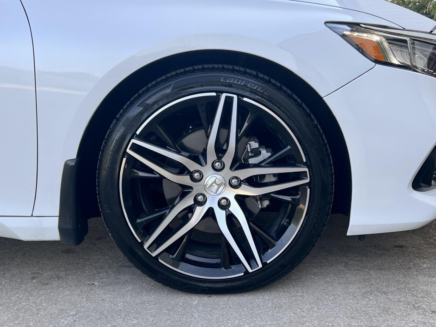 2022 WHITE /Tan Leather Honda Accord Touring 2.0T (1HGCV2F98NA) with an 2.0L 4 Cyl. TURBO engine, Automatic transmission, located at 506 S. Kingshighway, Cape Girardeau, MO, 63703, (573) 235-5000, 37.294991, -89.553635 - 2022 Honda Accord Touring 1-Owner 57xxx miles Front Wheel Drive 2.0L 4 Cyl. Automatic Leather Navigation Power/Heated/Cooled Seats Backup Camera Sunroof Bluetooth Remote Start Cruise Power Windows/Locks/Mirrors We have financing available and we accept trades! Fill out a credit applic - Photo#42