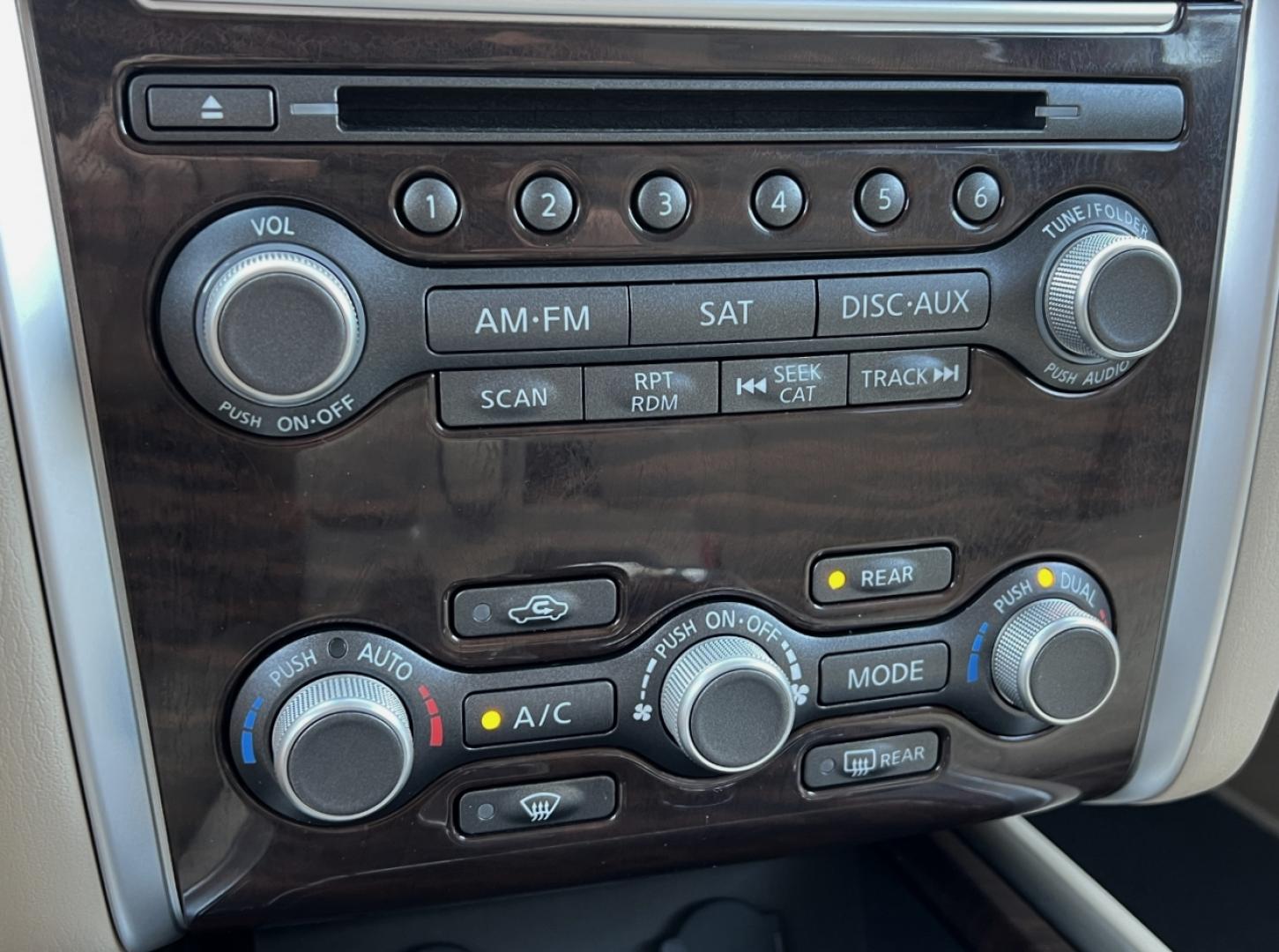 2014 BROWN /Tan Leather Nissan Pathfinder Platinum 4WD (5N1AR2MM2EC) with an 3.5L V6 engine, CVT transmission, located at 506 S. Kingshighway, Cape Girardeau, MO, 63703, (573) 235-5000, 37.294991, -89.553635 - 2014 Nissan Pathfinder Platinum 107xxx miles 4 Wheel Drive 3.5L V6 Automatic Leather 3rd Row Navigation Rear Entertainment Power/Heated/Cooled Seats Heated Rear Seats Heated Steering Wheel Sunroof Bluetooth Remote Start Cruise Power Windows/Locks/Mirrors We have financing available - Photo#33