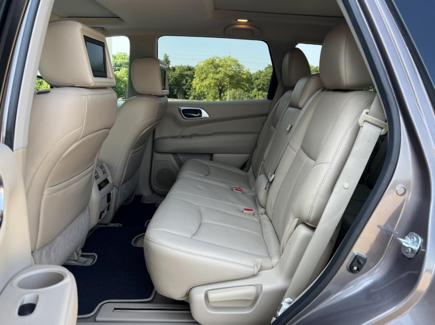 2014 BROWN /Tan Leather Nissan Pathfinder Platinum 4WD (5N1AR2MM2EC) with an 3.5L V6 engine, CVT transmission, located at 506 S. Kingshighway, Cape Girardeau, MO, 63703, (573) 235-5000, 37.294991, -89.553635 - 2014 Nissan Pathfinder Platinum 107xxx miles 4 Wheel Drive 3.5L V6 Automatic Leather 3rd Row Navigation Rear Entertainment Power/Heated/Cooled Seats Heated Rear Seats Heated Steering Wheel Sunroof Bluetooth Remote Start Cruise Power Windows/Locks/Mirrors We have financing available - Photo#22
