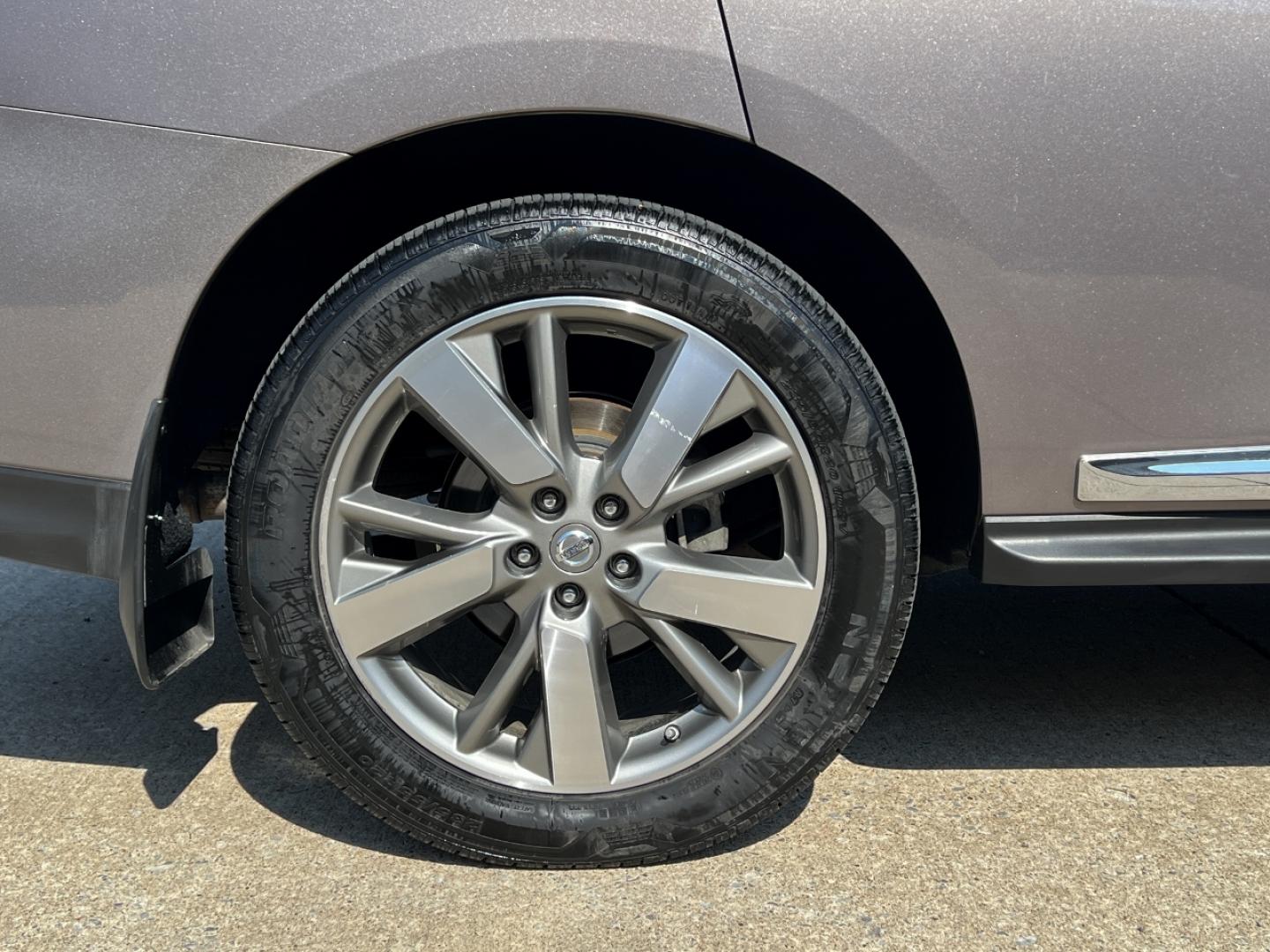 2014 BROWN /Tan Leather Nissan Pathfinder Platinum 4WD (5N1AR2MM2EC) with an 3.5L V6 engine, CVT transmission, located at 506 S. Kingshighway, Cape Girardeau, MO, 63703, (573) 235-5000, 37.294991, -89.553635 - 2014 Nissan Pathfinder Platinum 107xxx miles 4 Wheel Drive 3.5L V6 Automatic Leather 3rd Row Navigation Rear Entertainment Power/Heated/Cooled Seats Heated Rear Seats Heated Steering Wheel Sunroof Bluetooth Remote Start Cruise Power Windows/Locks/Mirrors We have financing available - Photo#46
