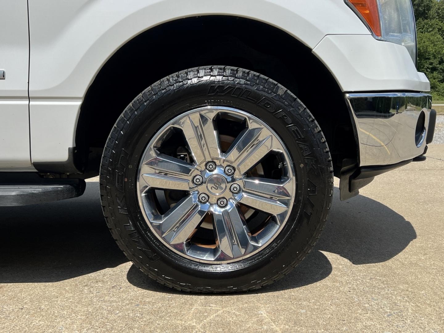 2014 WHITE /Gray Cloth Ford F-150 XLT SuperCrew 4WD (1FTFW1ET7EK) with an 3.5L V6 TURBO engine, Automatic transmission, located at 506 S. Kingshighway, Cape Girardeau, MO, 63703, (573) 235-5000, 37.294991, -89.553635 - 2014 Ford F-150 XLT 143xxx miles 4x4 3.5L V6 Automatic Backup Camera Power Driver Seat Bluetooth Cruise Power Windows/Locks/Mirrors We have financing available and we accept trades! Fill out a credit application on our website or come by today! If you have any questions, give us a call at - Photo#39