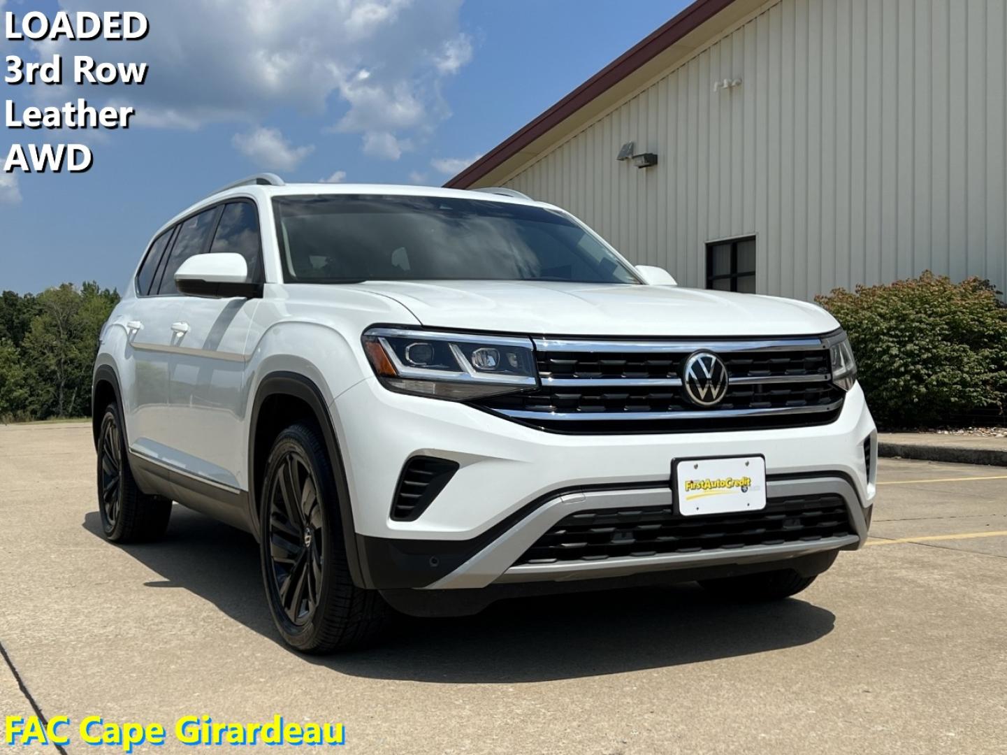2021 WHITE /Tan Leather Volkswagen Atlas V6 SEL 4MOTION (1V2BR2CA1MC) with an 3.6L V6 engine, Automatic transmission, located at 506 S. Kingshighway, Cape Girardeau, MO, 63703, (573) 235-5000, 37.294991, -89.553635 - 2021 Volkswagen Atlas SEL 4Motion 77xxx miles All Wheel Drive 3.6L V6 Automatic Leather 3rd Row Navigation Power/Heated Seats Heated Steering Wheel Backup Camera Sunroof Bluetooth Remote Start Cruise Power Windows/Locks/Mirrors We have financing available and we accept trades! Fill o - Photo#0