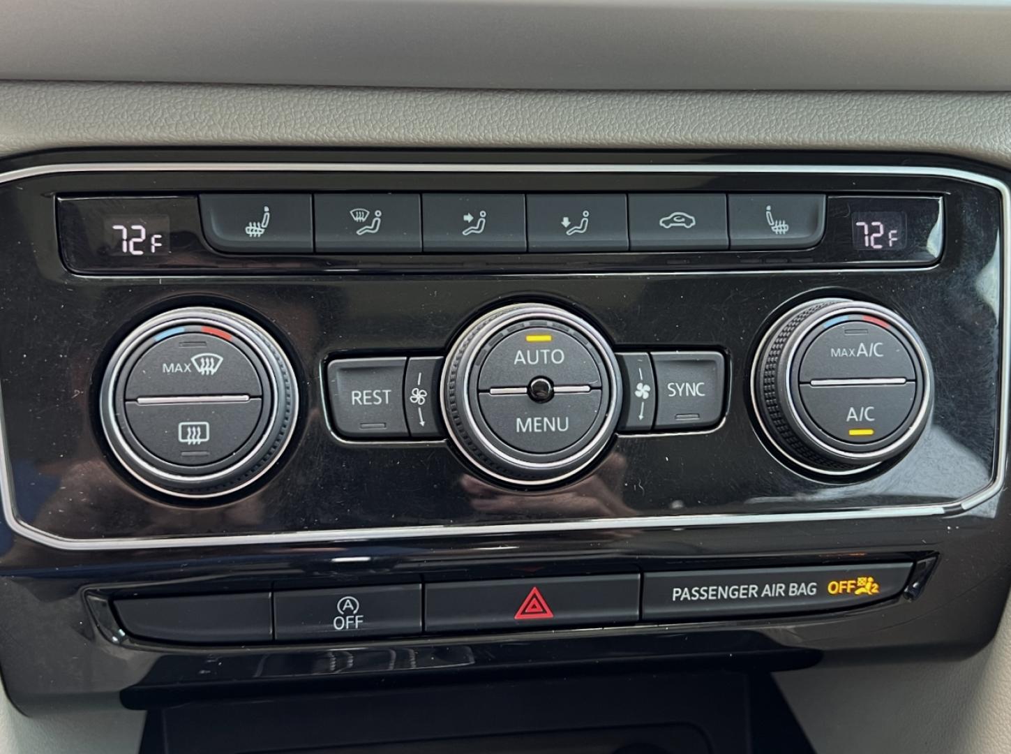 2021 WHITE /Tan Leather Volkswagen Atlas V6 SEL 4MOTION (1V2BR2CA1MC) with an 3.6L V6 engine, Automatic transmission, located at 506 S. Kingshighway, Cape Girardeau, MO, 63703, (573) 235-5000, 37.294991, -89.553635 - 2021 Volkswagen Atlas SEL 4Motion 77xxx miles All Wheel Drive 3.6L V6 Automatic Leather 3rd Row Navigation Power/Heated Seats Heated Steering Wheel Backup Camera Sunroof Bluetooth Remote Start Cruise Power Windows/Locks/Mirrors We have financing available and we accept trades! Fill o - Photo#4
