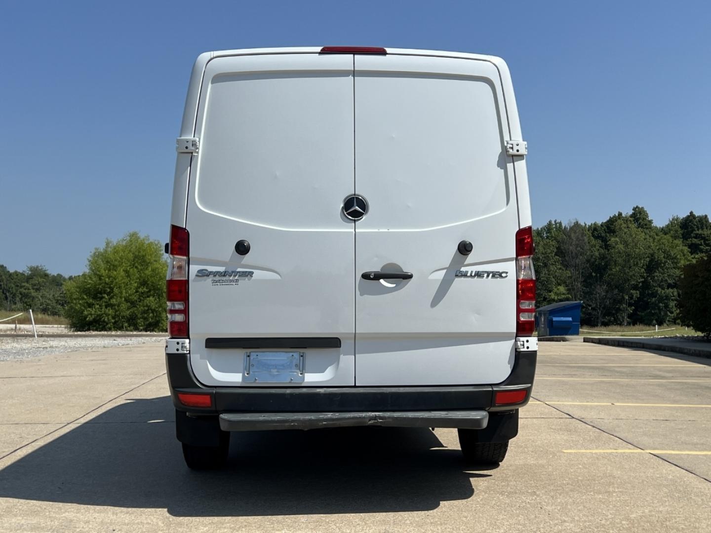 2013 WHITE /Black Cloth Mercedes-Benz Sprinter 2500 (WD3PE7CC1D5) with an 3.0L V6 TURBO DIESEL engine, Automatic transmission, located at 506 S. Kingshighway, Cape Girardeau, MO, 63703, (573) 235-5000, 37.294991, -89.553635 - 2013 Mercedes-Benz Sprinter 2500 Local 1-Owner Only 90xxx miles Rear Wheel Drive 3.0L V6 Diesel Automatic Cruise Power Windows/Locks/Mirrors We have financing available and we accept trades! Fill out a credit application on our website or come by today! If you have any questions, give us a - Photo#7