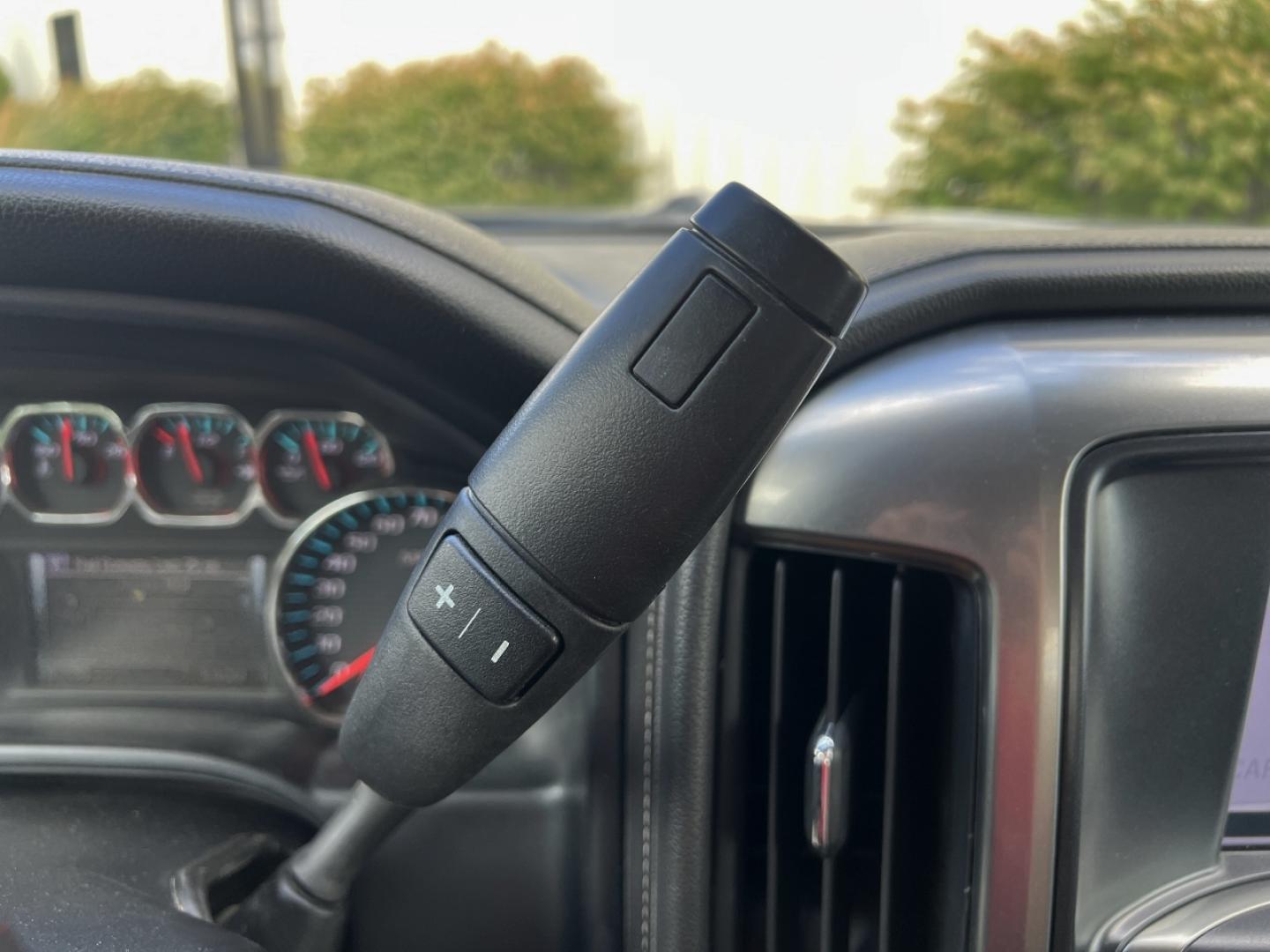 2016 GRAY /Gray Leather Chevrolet Silverado 2500HD LTZ Crew Cab 4WD (1GC1KWE82GF) with an 6.6L V8 TURBO DIESEL engine, Automatic transmission, located at 506 S. Kingshighway, Cape Girardeau, MO, 63703, (573) 235-5000, 37.294991, -89.553635 - 2016 Chevrolet Silverado 2500HD LTZ 136xxx miles 4x4 6.6L V8 Turbo Diesel Automatic Leather Navigation Power/Heated Seats Backup Camera Bluetooth Remote Start Cruise Power Windows/Locks/Mirrors We have financing available and we accept trades! Fill out a credit application on our websit - Photo#23