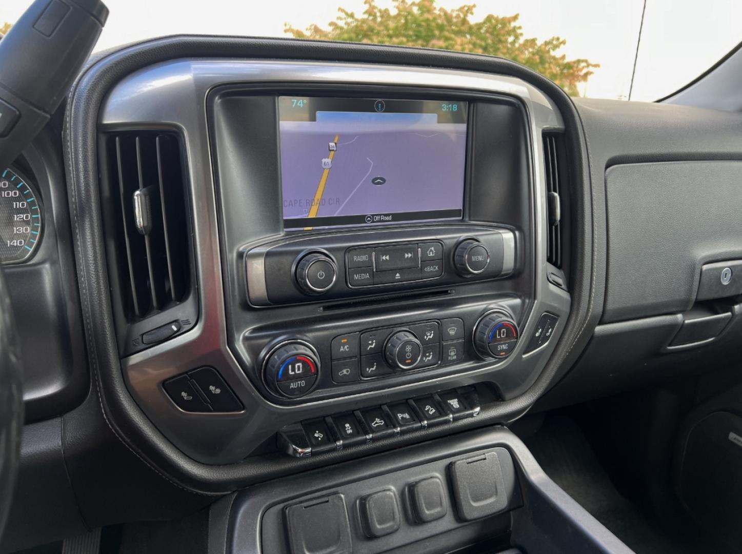 2016 GRAY /Gray Leather Chevrolet Silverado 2500HD LTZ Crew Cab 4WD (1GC1KWE82GF) with an 6.6L V8 TURBO DIESEL engine, Automatic transmission, located at 506 S. Kingshighway, Cape Girardeau, MO, 63703, (573) 235-5000, 37.294991, -89.553635 - 2016 Chevrolet Silverado 2500HD LTZ 136xxx miles 4x4 6.6L V8 Turbo Diesel Automatic Leather Navigation Power/Heated Seats Backup Camera Bluetooth Remote Start Cruise Power Windows/Locks/Mirrors We have financing available and we accept trades! Fill out a credit application on our websit - Photo#24