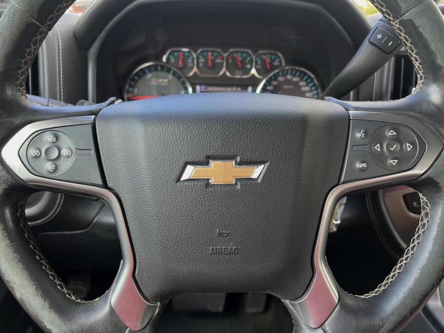 2016 GRAY /Gray Leather Chevrolet Silverado 2500HD LTZ Crew Cab 4WD (1GC1KWE82GF) with an 6.6L V8 TURBO DIESEL engine, Automatic transmission, located at 506 S. Kingshighway, Cape Girardeau, MO, 63703, (573) 235-5000, 37.294991, -89.553635 - 2016 Chevrolet Silverado 2500HD LTZ 136xxx miles 4x4 6.6L V8 Turbo Diesel Automatic Leather Navigation Power/Heated Seats Backup Camera Bluetooth Remote Start Cruise Power Windows/Locks/Mirrors We have financing available and we accept trades! Fill out a credit application on our websit - Photo#22