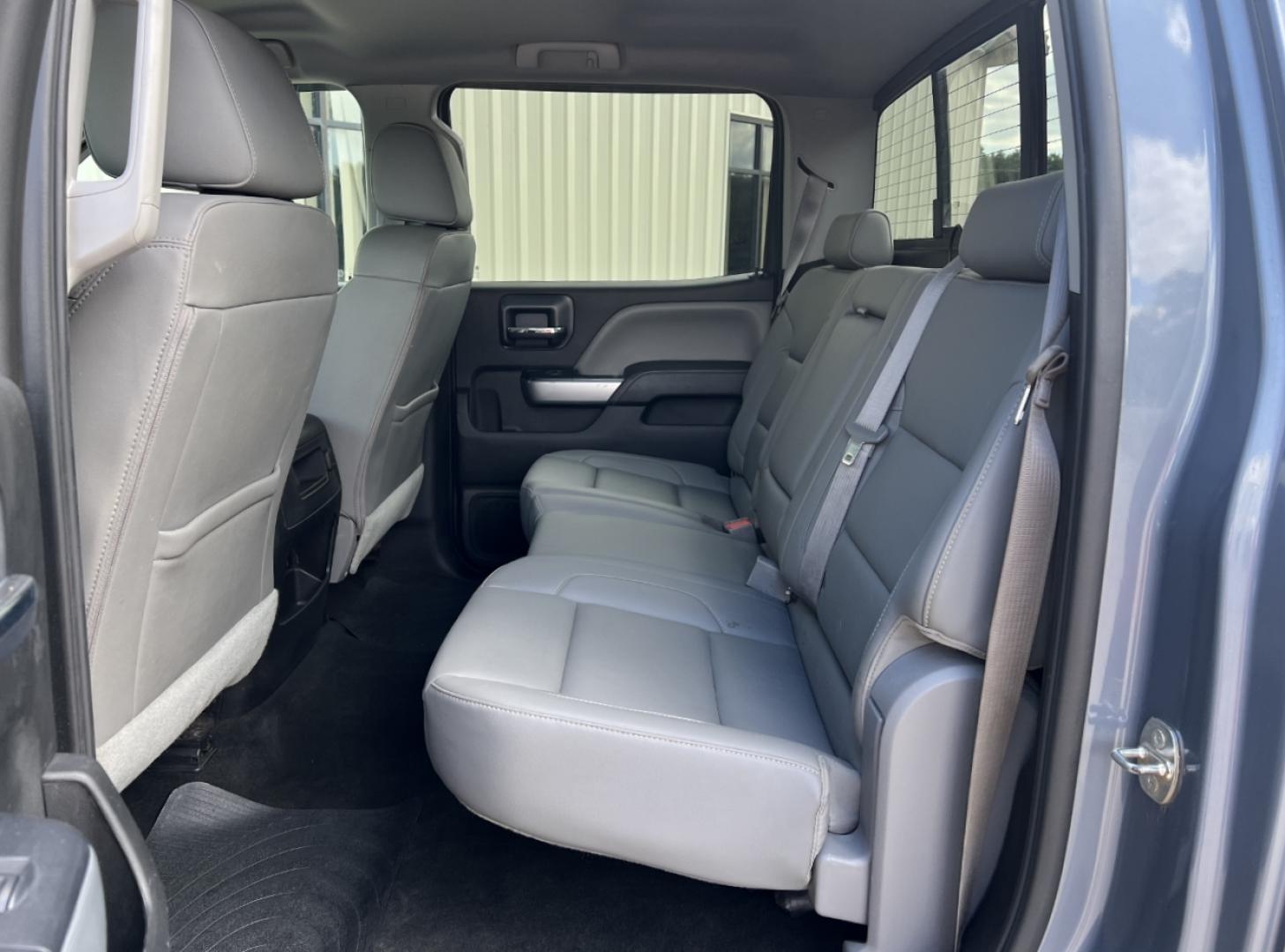 2016 GRAY /Gray Leather Chevrolet Silverado 2500HD LTZ Crew Cab 4WD (1GC1KWE82GF) with an 6.6L V8 TURBO DIESEL engine, Automatic transmission, located at 506 S. Kingshighway, Cape Girardeau, MO, 63703, (573) 235-5000, 37.294991, -89.553635 - 2016 Chevrolet Silverado 2500HD LTZ 136xxx miles 4x4 6.6L V8 Turbo Diesel Automatic Leather Navigation Power/Heated Seats Backup Camera Bluetooth Remote Start Cruise Power Windows/Locks/Mirrors We have financing available and we accept trades! Fill out a credit application on our websit - Photo#18