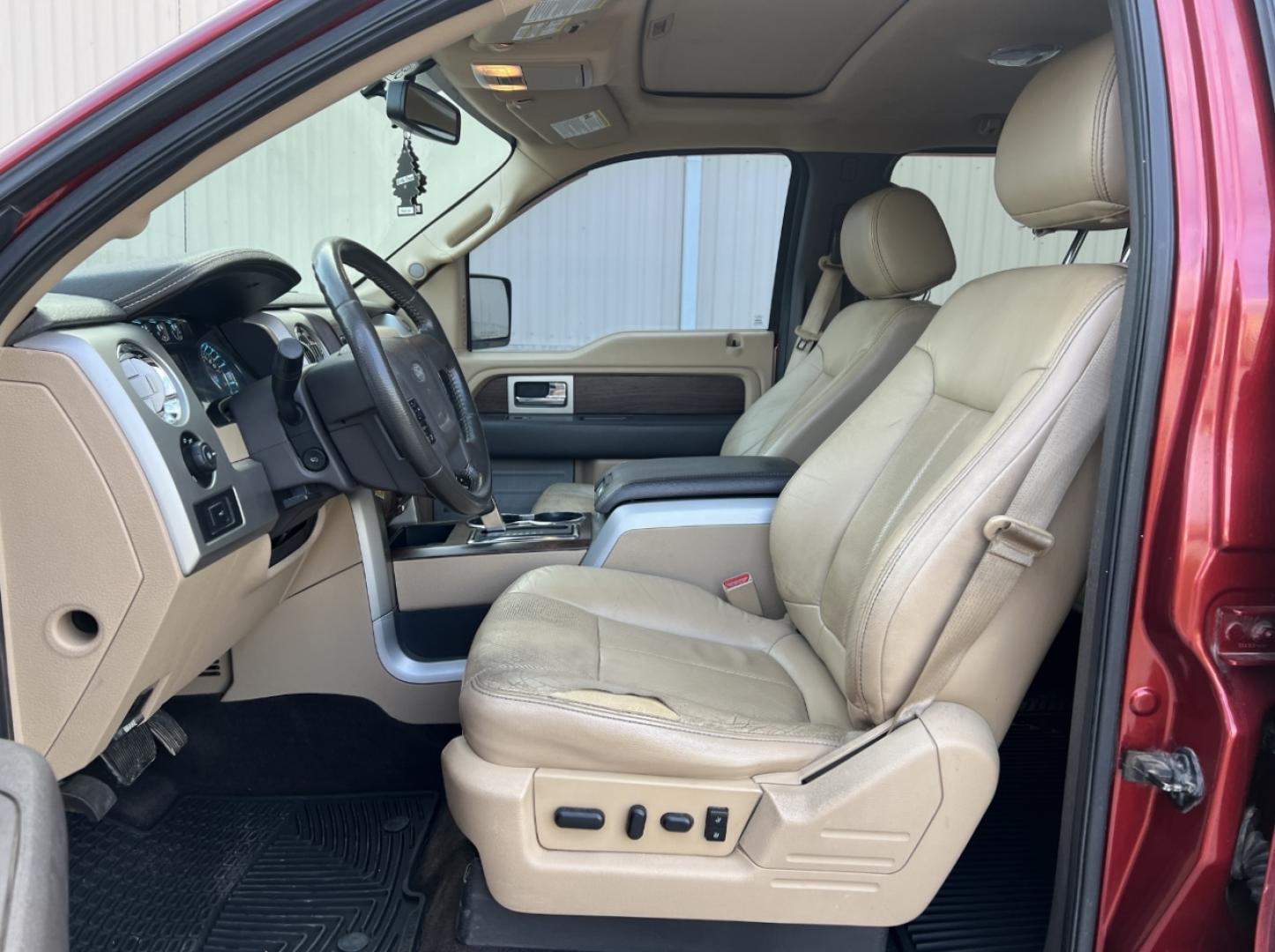 2014 MAROON /Tan Leather Ford F-150 Lariat 4WD (1FTFW1ET6EK) with an 3.5L V6 TURBO engine, Automatic transmission, located at 2990 Old Orchard Rd., Jackson, MO, 63755, 37.354214, -89.612106 - We have financing available and we accept trades! Fill out a credit application on our website or come by today! If you have any questions, give us a call at (573) 204-7777 or visit our website at firstautocredit.com. - Photo#8