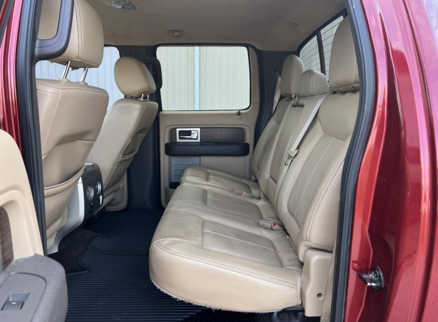 2014 MAROON /Tan Leather Ford F-150 Lariat 4WD (1FTFW1ET6EK) with an 3.5L V6 TURBO engine, Automatic transmission, located at 2990 Old Orchard Rd., Jackson, MO, 63755, 37.354214, -89.612106 - We have financing available and we accept trades! Fill out a credit application on our website or come by today! If you have any questions, give us a call at (573) 204-7777 or visit our website at firstautocredit.com. - Photo#9