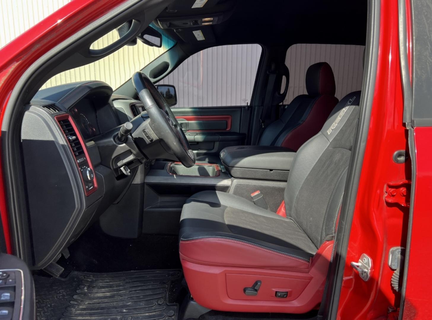 2016 RED /Black RAM 1500 Rebel Crew Cab 4WD (1C6RR7YT8GS) with an 5.7L V8 engine, Automatic transmission, located at 2990 Old Orchard Rd., Jackson, MO, 63755, 37.354214, -89.612106 - *** SALVAGE TITLE *** We have financing available and we accept trades! Fill out a credit application on our website or come by today! If you have any questions, give us a call at (573) 204-7777 or visit our website at firstautocredit.com. - Photo#7