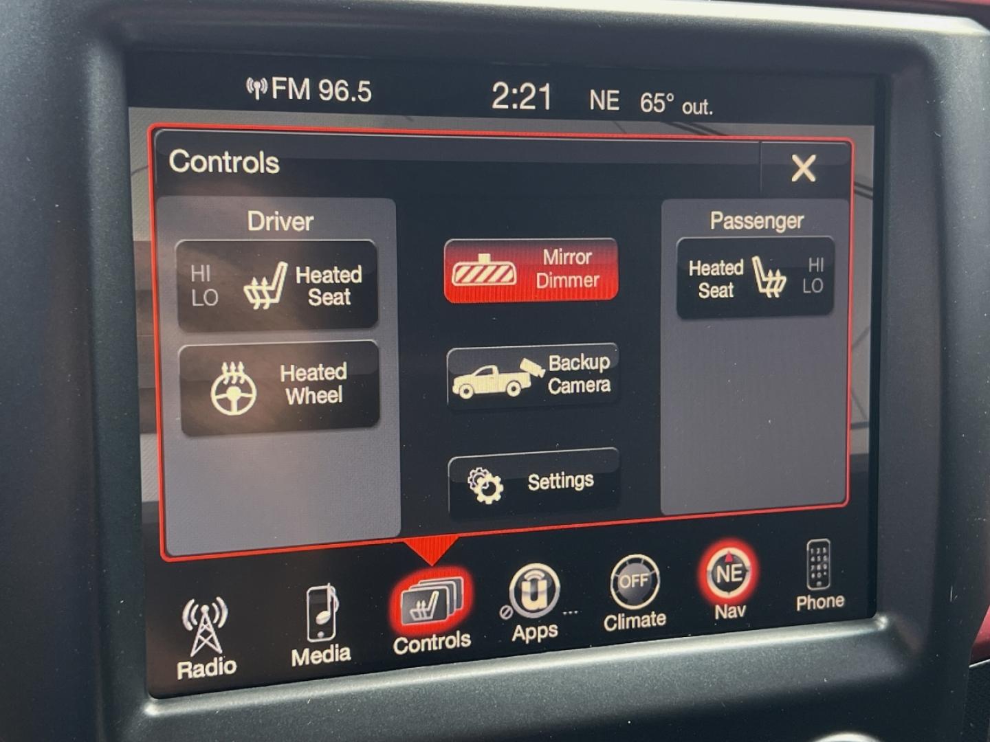 2016 RED /Black Leather RAM 1500 Rebel Crew Cab 4WD (1C6RR7YT8GS) with an 5.7L V8 engine, Automatic transmission, located at 2990 Old Orchard Rd., Jackson, MO, 63755, 37.354214, -89.612106 - *** SALVAGE TITLE *** 2016 Ram 1500 Rebel Only 59xxx miles 4x4 5.7L V8 HEMI Automatic Leather Navigation Power/Heated Seats Heated Steering Wheel Backup Camera Bluetooth Remote Start Cruise Power Windows/Locks/Mirrors We have financing available and we accept trades! Fill out a credit - Photo#4