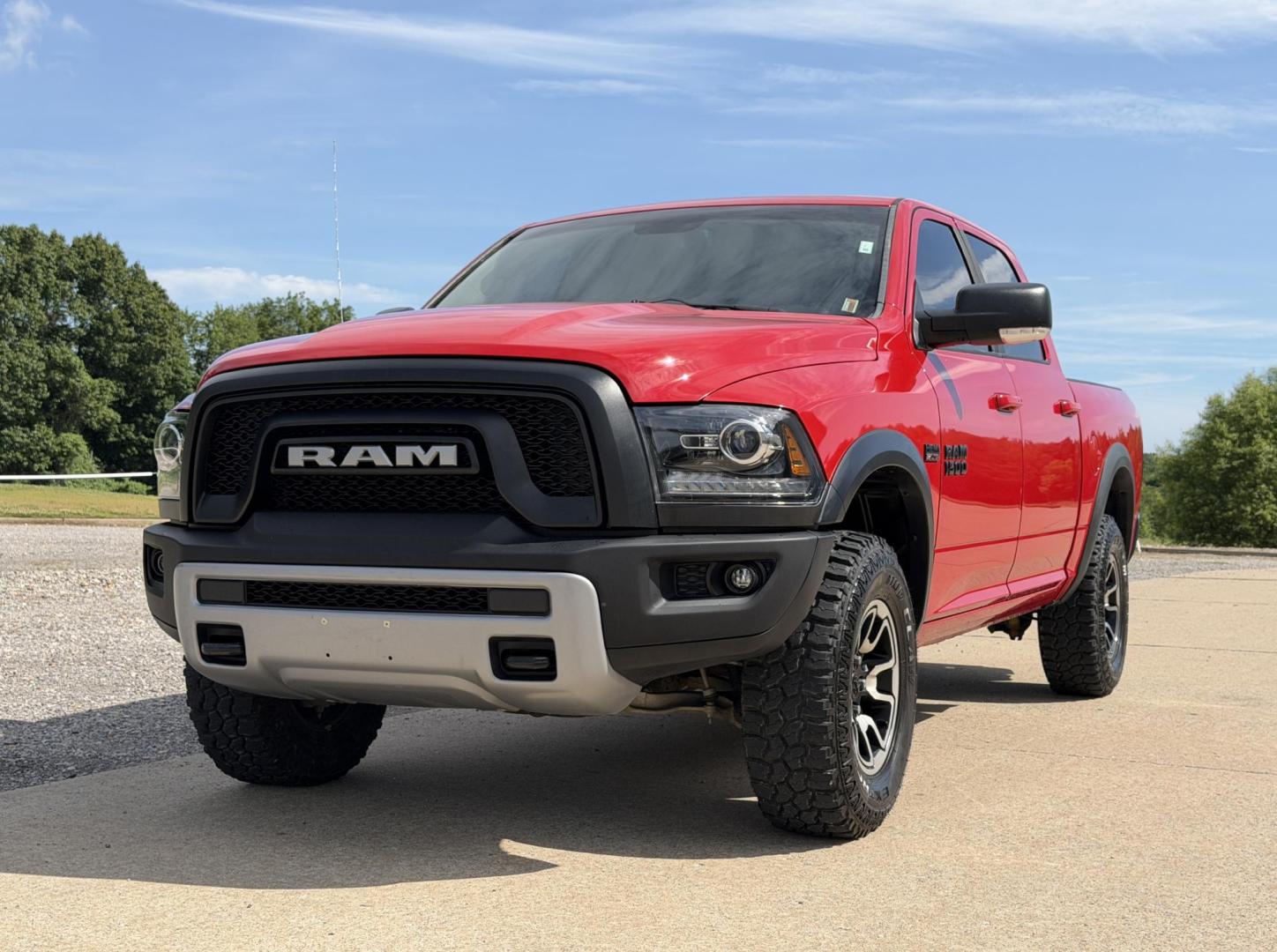 2016 RED /Black RAM 1500 Rebel Crew Cab 4WD (1C6RR7YT8GS) with an 5.7L V8 engine, Automatic transmission, located at 2990 Old Orchard Rd., Jackson, MO, 63755, 37.354214, -89.612106 - *** SALVAGE TITLE *** 2016 Ram 1500 Rebel Only 60xxx miles 4x4 5.7L V8 HEMI Automatic Navigation Power/Heated Seats Heated Steering Wheel Backup Camera Bluetooth Remote Start Cruise Power Windows/Locks/Mirrors We have financing available and we accept trades! Fill out a credit applicat - Photo#8