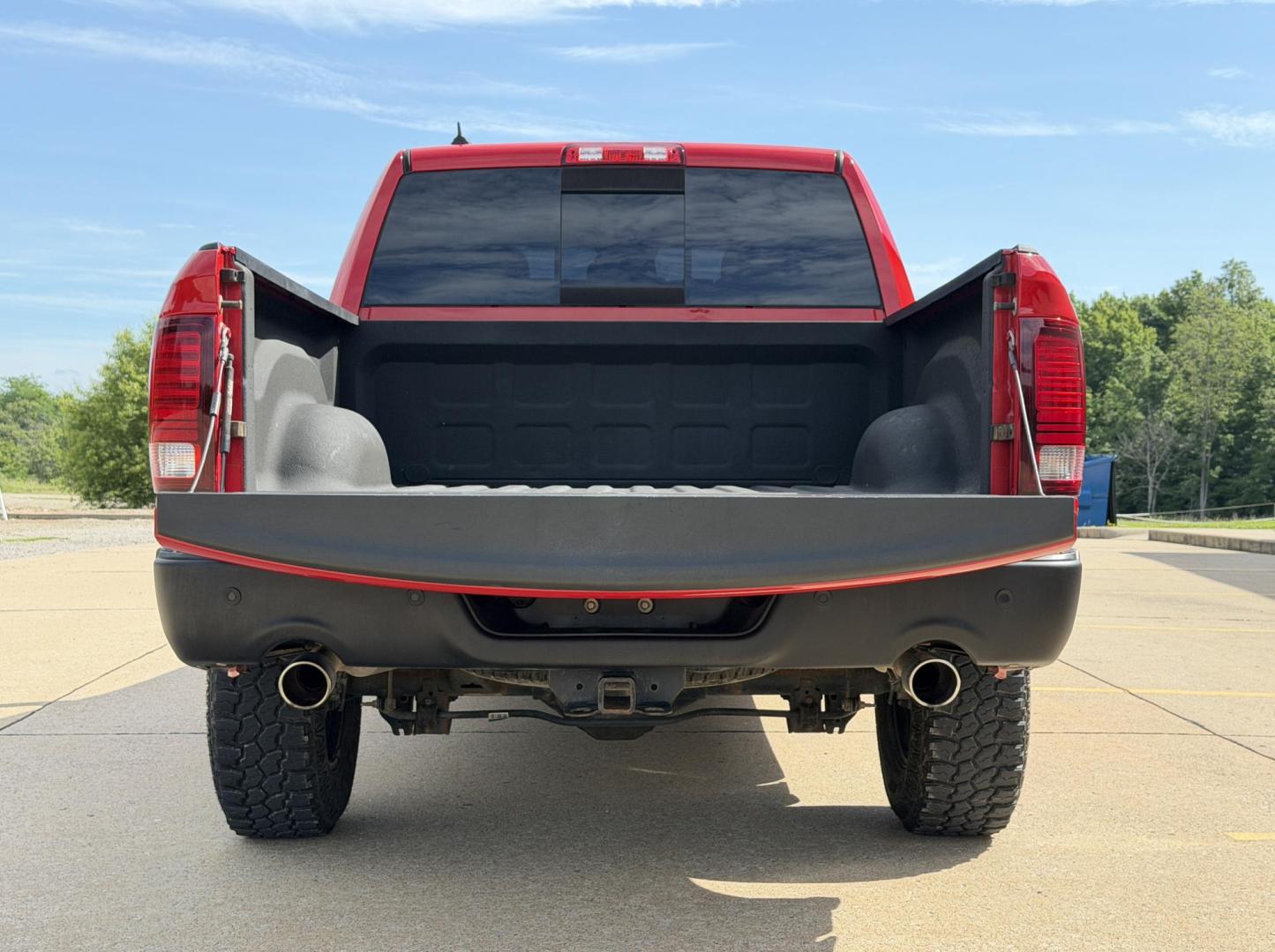 2016 RED /Black RAM 1500 Rebel Crew Cab 4WD (1C6RR7YT8GS) with an 5.7L V8 engine, Automatic transmission, located at 2990 Old Orchard Rd., Jackson, MO, 63755, 37.354214, -89.612106 - *** SALVAGE TITLE *** 2016 Ram 1500 Rebel Only 60xxx miles 4x4 5.7L V8 HEMI Automatic Navigation Power/Heated Seats Heated Steering Wheel Backup Camera Bluetooth Remote Start Cruise Power Windows/Locks/Mirrors We have financing available and we accept trades! Fill out a credit applicat - Photo#21