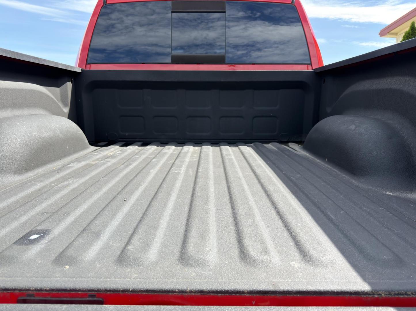 2016 RED /Black RAM 1500 Rebel Crew Cab 4WD (1C6RR7YT8GS) with an 5.7L V8 engine, Automatic transmission, located at 2990 Old Orchard Rd., Jackson, MO, 63755, 37.354214, -89.612106 - *** SALVAGE TITLE *** 2016 Ram 1500 Rebel Only 60xxx miles 4x4 5.7L V8 HEMI Automatic Navigation Power/Heated Seats Heated Steering Wheel Backup Camera Bluetooth Remote Start Cruise Power Windows/Locks/Mirrors We have financing available and we accept trades! Fill out a credit applicat - Photo#22