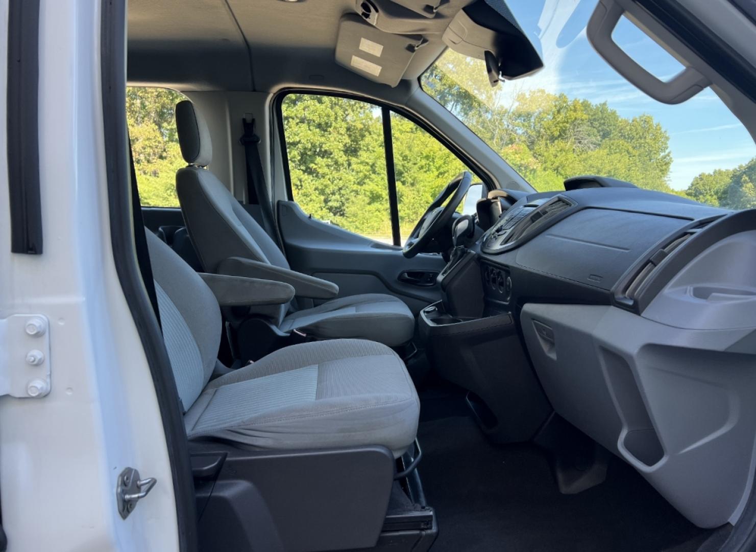 2018 WHITE /Gray Cloth Ford Transit 350 XLT (1FBZX2ZMXJK) with an 3.7L V6 engine, Automatic transmission, located at 506 S. Kingshighway, Cape Girardeau, MO, 63703, (573) 235-5000, 37.294991, -89.553635 - 2018 Ford Transit 350 XLT 80xxx miles Rear Wheel Drive 3.7L V6 Automatic Backup Camera Cruise Power Windows/Locks/Mirrors We have financing available and we accept trades! Fill out a credit application on our website or come by today! If you have any questions, give us a call at (573) 235-5 - Photo#13