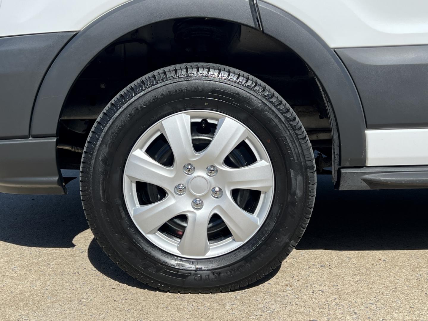 2018 WHITE /Gray Cloth Ford Transit 350 XLT (1FBZX2ZMXJK) with an 3.7L V6 engine, Automatic transmission, located at 506 S. Kingshighway, Cape Girardeau, MO, 63703, (573) 235-5000, 37.294991, -89.553635 - 2018 Ford Transit 350 XLT 80xxx miles Rear Wheel Drive 3.7L V6 Automatic Backup Camera Cruise Power Windows/Locks/Mirrors We have financing available and we accept trades! Fill out a credit application on our website or come by today! If you have any questions, give us a call at (573) 235-5 - Photo#30