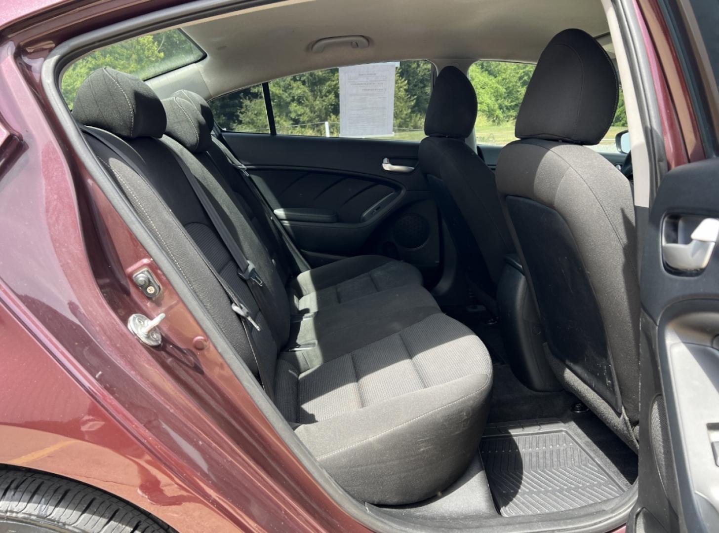 2018 BURGUNDY /Black Cloth Kia Forte LX (3KPFK4A75JE) with an 2.0L 4 Cyl. engine, Automatic transmission, located at 506 S. Kingshighway, Cape Girardeau, MO, 63703, (573) 235-5000, 37.294991, -89.553635 - 2018 Kia Forte LX 111xxx miles Front Wheel Drive 2.0L 4 Cyl. Automatic Backup Camera Bluetooth Cruise Power Windows/Locks/Mirrors We have financing available and we accept trades! Fill out a credit application on our website or come by today! If you have any questions, give us a call at (5 - Photo#15