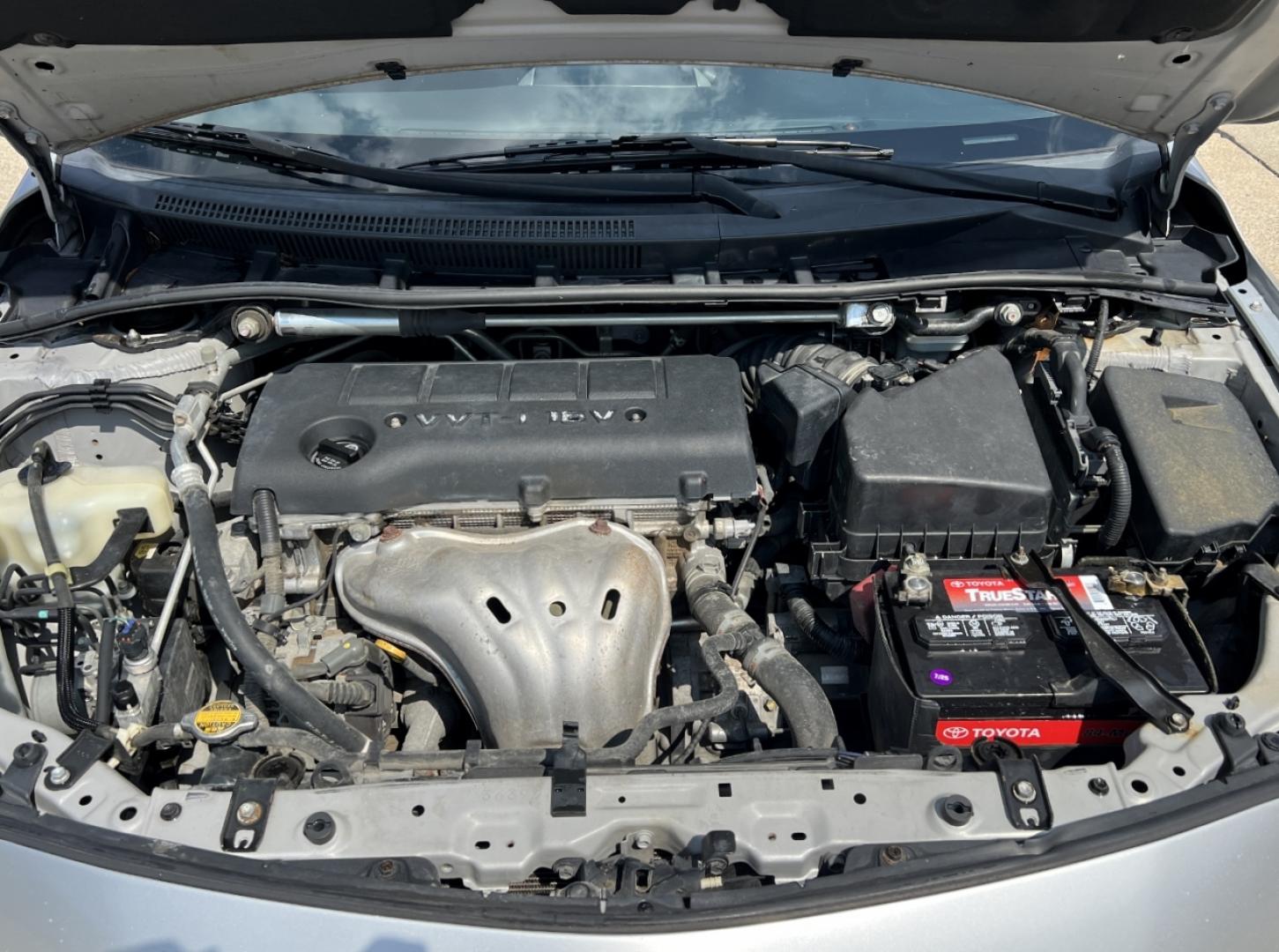 2009 SILVER /Black Cloth Toyota Corolla XRS (1NXBE40E89Z) with an 1.8L 4 Cyl. engine, 5-Speed Manual transmission, located at 2990 Old Orchard Rd., Jackson, MO, 63755, 37.354214, -89.612106 - 2009 Toyota Corolla XRS 157xxx miles Front Wheel Drive 2.4L 4 Cyl. 5-Speed Manual Sunroof Cruise Power Windows/Locks/Mirrors We have financing available and we accept trades! Fill out a credit application on our website or come by today! If you have any questions, give us a call at (573) 20 - Photo#29