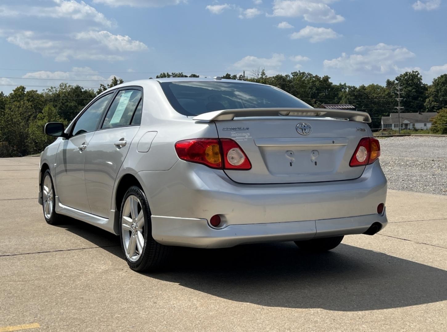 2009 SILVER /Black Cloth Toyota Corolla XRS (1NXBE40E89Z) with an 1.8L 4 Cyl. engine, 5-Speed Manual transmission, located at 2990 Old Orchard Rd., Jackson, MO, 63755, 37.354214, -89.612106 - 2009 Toyota Corolla XRS 157xxx miles Front Wheel Drive 2.4L 4 Cyl. 5-Speed Manual Sunroof Cruise Power Windows/Locks/Mirrors We have financing available and we accept trades! Fill out a credit application on our website or come by today! If you have any questions, give us a call at (573) 20 - Photo#7