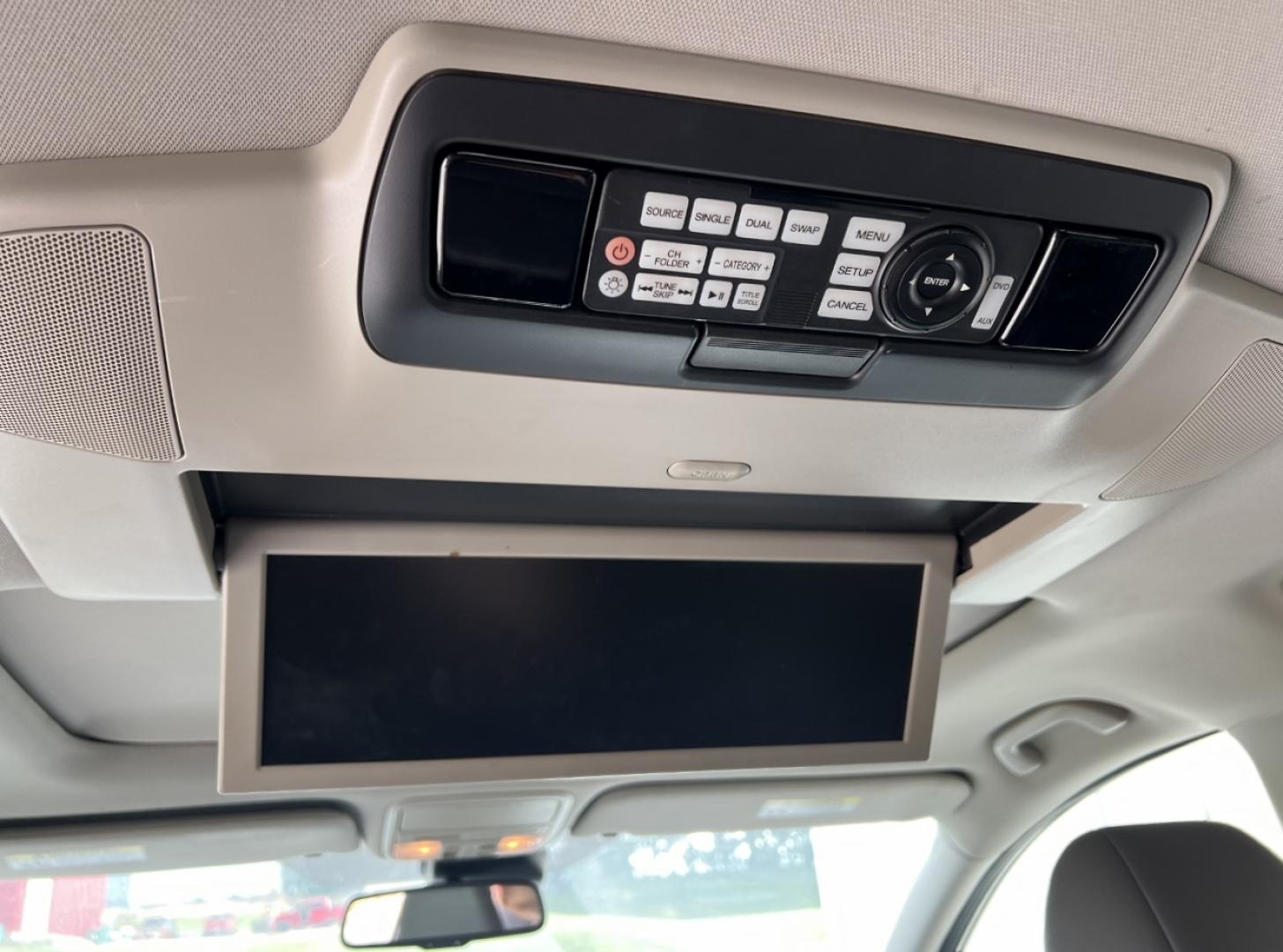2016 BLACK /Gray Leather Honda Odyssey Touring Elite (5FNRL5H91GB) with an 3.5L V6 engine, Automatic transmission, located at 2990 Old Orchard Rd., Jackson, MO, 63755, 37.354214, -89.612106 - We have financing available and we accept trades! Fill out a credit application on our website or come by today! If you have any questions, give us a call at (573) 204-7777 or visit our website at firstautocredit.com. - Photo#5