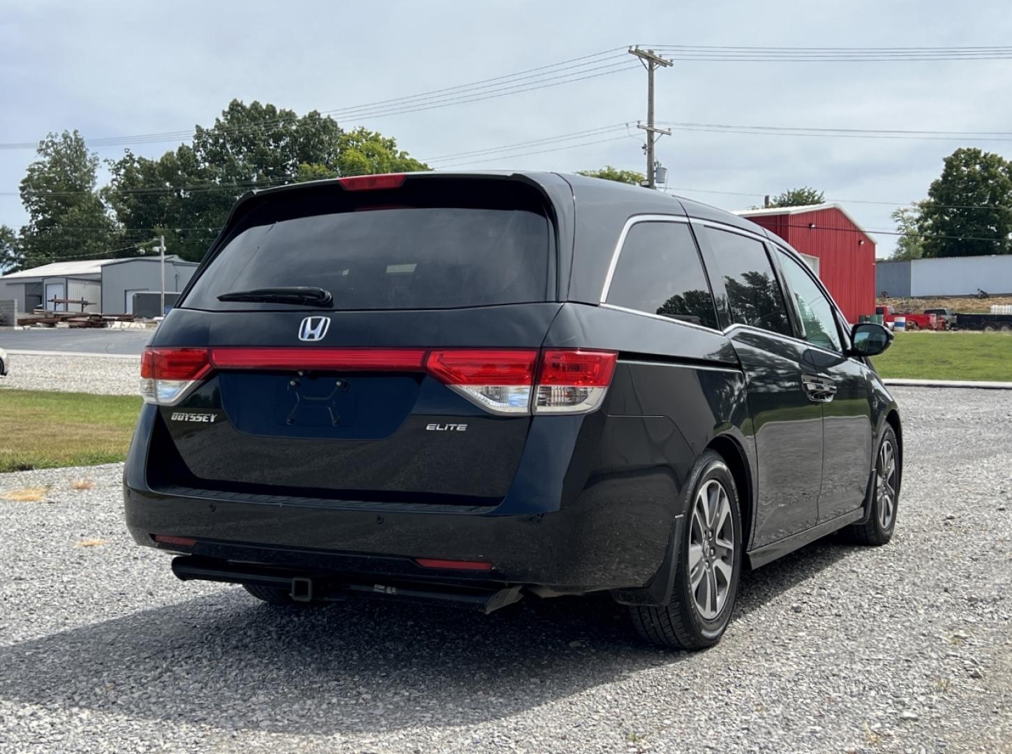 2016 BLACK /Gray Leather Honda Odyssey Touring Elite (5FNRL5H91GB) with an 3.5L V6 engine, Automatic transmission, located at 2990 Old Orchard Rd., Jackson, MO, 63755, 37.354214, -89.612106 - We have financing available and we accept trades! Fill out a credit application on our website or come by today! If you have any questions, give us a call at (573) 204-7777 or visit our website at firstautocredit.com. - Photo#11
