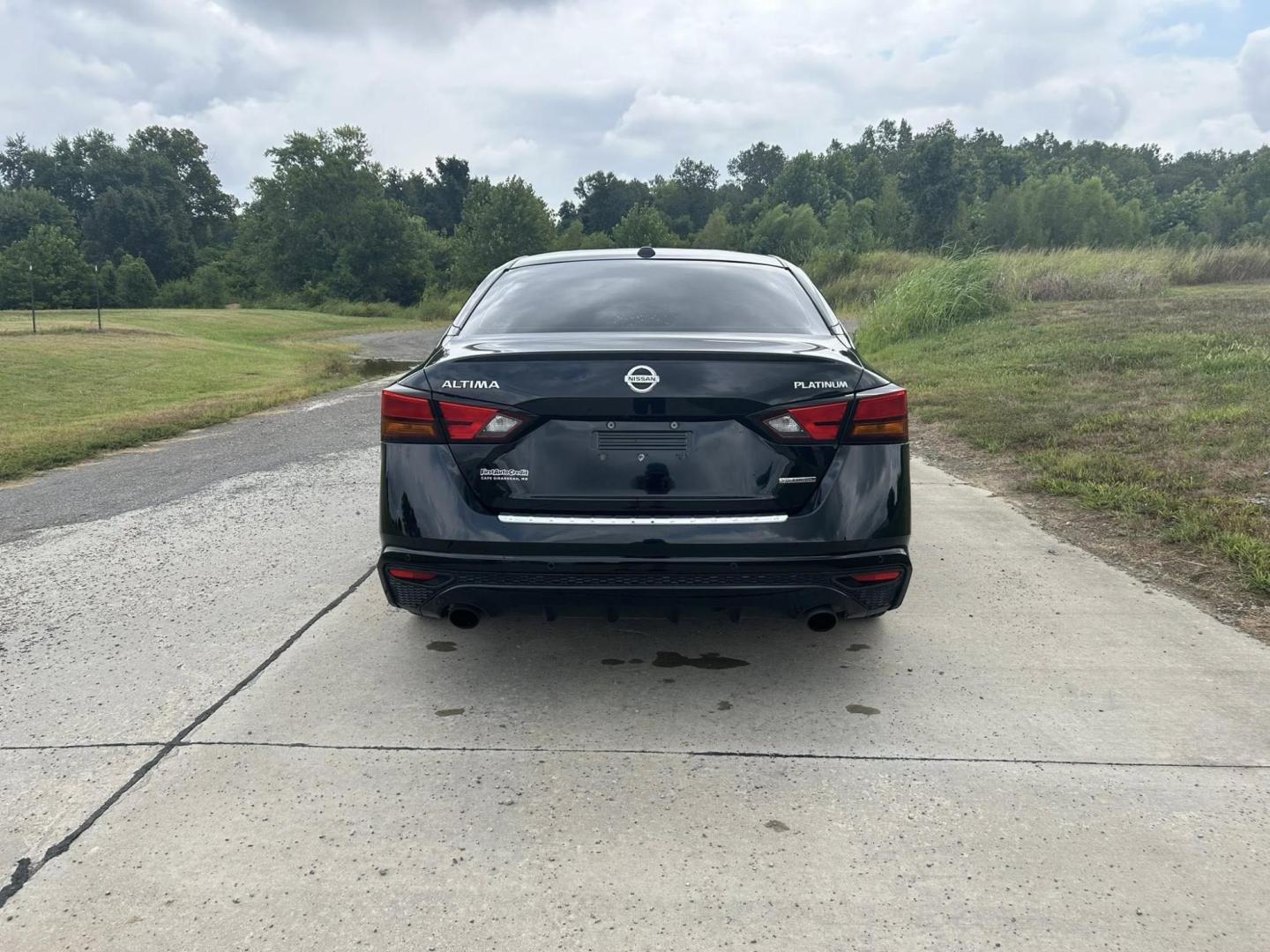 2020 BLACK /Black Nissan Altima VC-T Platinum (1N4AL4FV5LC) with an 2.0L L4 DOHC 16V TURBO engine, CVT transmission, located at 506 S. Kingshighway, Cape Girardeau, MO, 63703, (573) 235-5000, 37.294991, -89.553635 - 2020 Nissan Altima Platinum 84xxx Miles 2.0 I4 Variable Compression Turbo Front Wheel Drive Automatic Leather Power Seats Heated Seats/Steering Wheel Remote Start Remote Entry Navigation Sunroof Cruise Power Windows/Locks/Mirrors We have financing available and we accept trades! Fill o - Photo#13