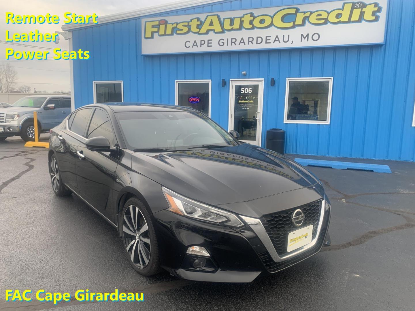 2020 BLACK /Black Nissan Altima VC-T Platinum (1N4AL4FV5LC) with an 2.0L L4 DOHC 16V TURBO engine, CVT transmission, located at 506 S. Kingshighway, Cape Girardeau, MO, 63703, (573) 235-5000, 37.294991, -89.553635 - 2020 Nissan Altima Platinum 84xxx Miles 2.0 I4 Variable Compression Turbo Front Wheel Drive Automatic Leather Power Seats Heated Seats/Steering Wheel Remote Start Remote Entry Navigation Sunroof Cruise Power Windows/Locks/Mirrors We have financing available and we accept trades! Fill o - Photo#0
