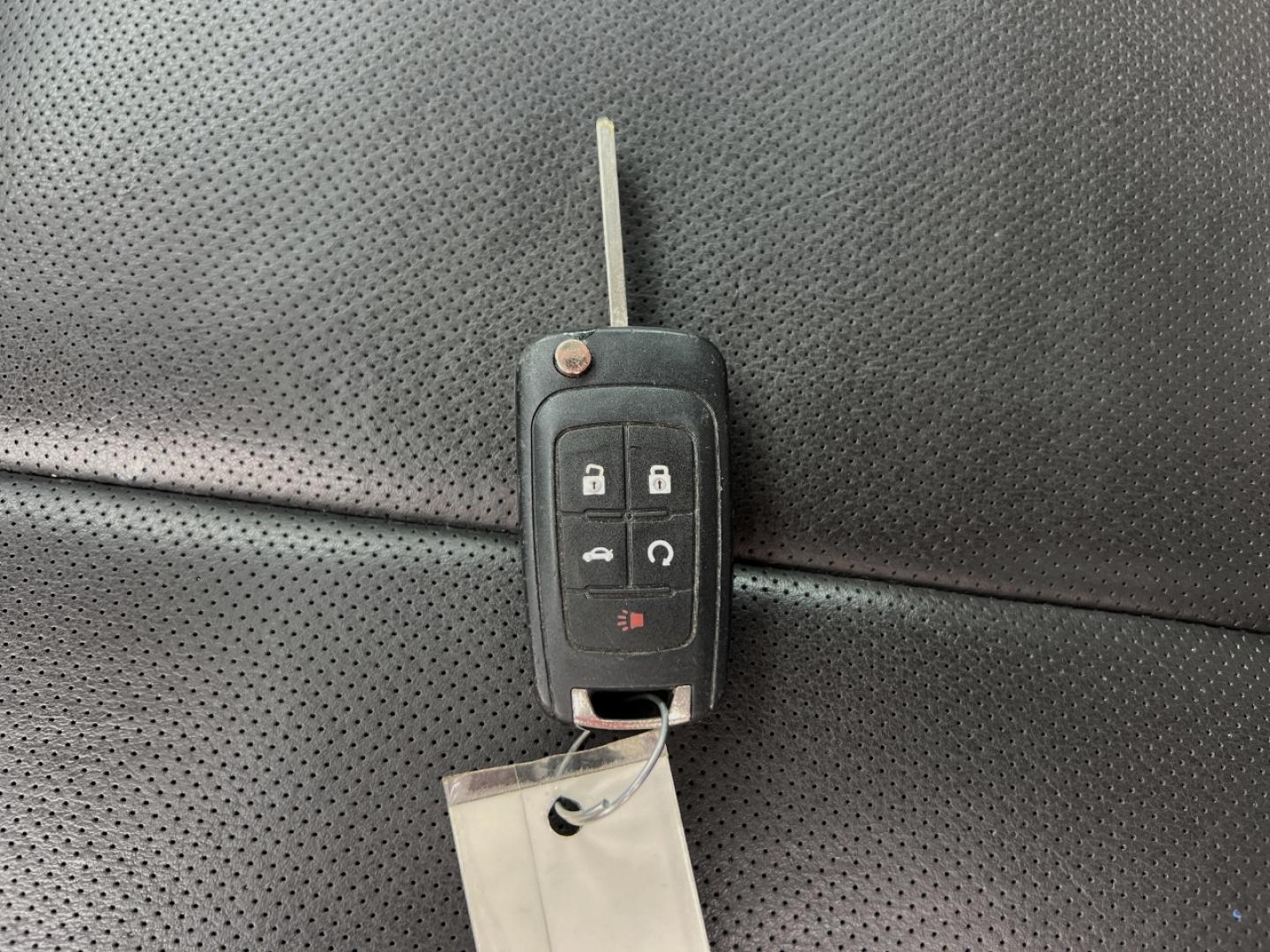 2017 BLACK /Black Leather GMC Terrain SLT AWD (2GKFLUEK1H6) with an 2.4L 4 Cyl. engine, Automatic transmission, located at 506 S. Kingshighway, Cape Girardeau, MO, 63703, (573) 235-5000, 37.294991, -89.553635 - 2017 GMC Terrain SLT 124xxx miles All Wheel Drive 2.4L 4 Cyl. Automatic Leather Navigation Power/Heated Seats Backup Camera Sunroof Bluetooth Remote Start Cruise Power Windows/Locks/Mirrors We have financing available and we accept trades! Fill out a credit application on our website o - Photo#7