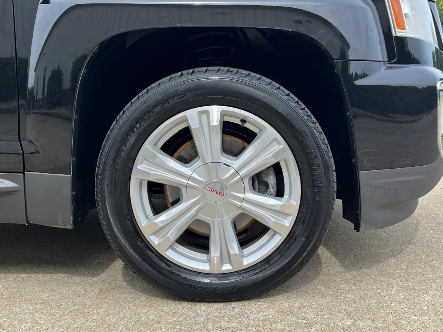 2017 BLACK /Black Leather GMC Terrain SLT AWD (2GKFLUEK1H6) with an 2.4L 4 Cyl. engine, Automatic transmission, located at 506 S. Kingshighway, Cape Girardeau, MO, 63703, (573) 235-5000, 37.294991, -89.553635 - 2017 GMC Terrain SLT 124xxx miles All Wheel Drive 2.4L 4 Cyl. Automatic Leather Navigation Power/Heated Seats Backup Camera Sunroof Bluetooth Remote Start Cruise Power Windows/Locks/Mirrors We have financing available and we accept trades! Fill out a credit application on our website o - Photo#38