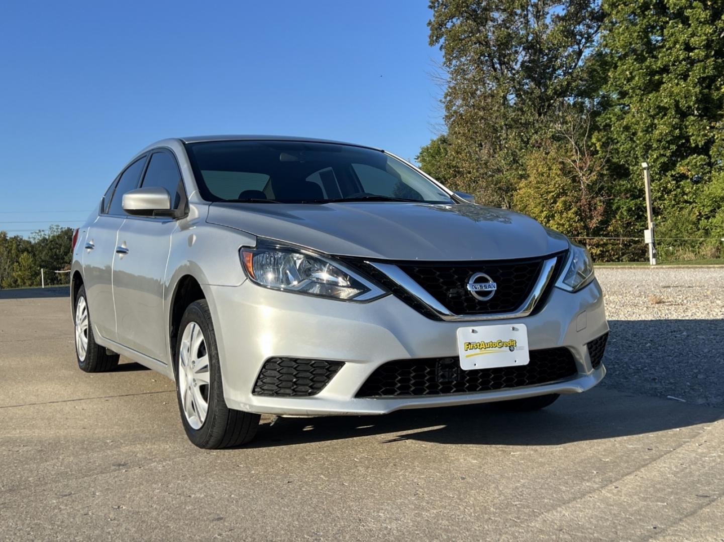 2016 SILVER /Black Cloth Nissan Sentra S (3N1AB7AP4GY) with an 1.8L 4 Cyl. engine, CVT transmission, located at 2990 Old Orchard Rd., Jackson, MO, 63755, 37.354214, -89.612106 - 2016 Nissan Sentra S 120xxx miles Front Wheel Drive 1.8L 4 Cyl. Automatic Cruise Power Windows/Locks/Mirrors We have financing available and we accept trades! Fill out a credit application on our website or come by today! If you have any questions, give us a call at (573) 204-7777 or visit o - Photo#0