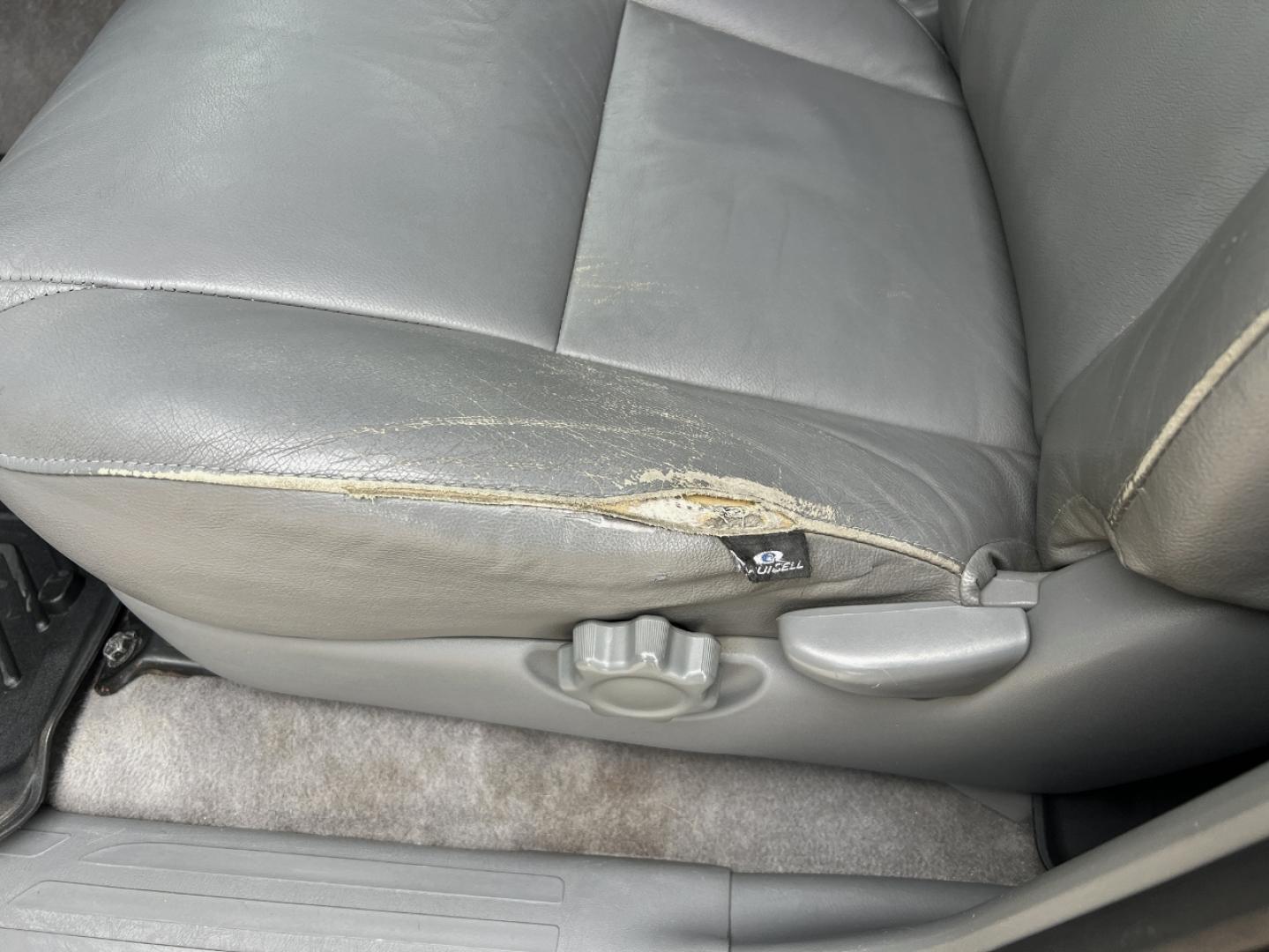 2006 WHITE /Gray Leather Toyota Tacoma TRD Sport Double Cab V6 4WD (5TELU42N96Z) with an 4.0L V6 engine, Automatic transmission, located at 2990 Old Orchard Rd., Jackson, MO, 63755, 37.354214, -89.612106 - 2006 Toyota Tacoma TRD Sport 207xxx miles 4x4 4.0L V6 Automatic Leather Backup Camera Bluetooth Cruise Power Windows/Locks/Mirrors We have financing available and we accept trades! Fill out a credit application on our website or come by today! If you have any questions, give us a call at - Photo#42