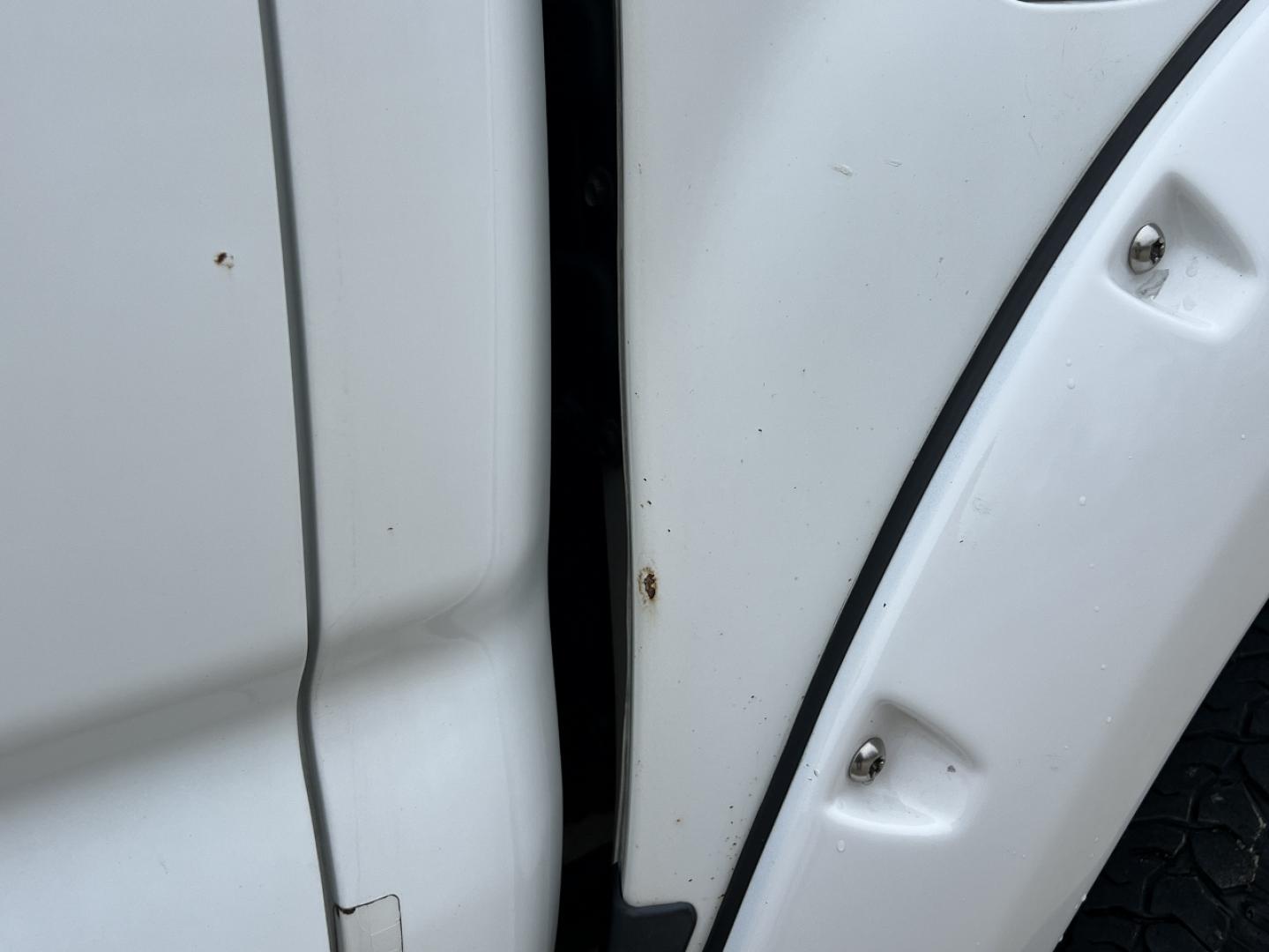 2006 WHITE /Gray Leather Toyota Tacoma TRD Sport Double Cab V6 4WD (5TELU42N96Z) with an 4.0L V6 engine, Automatic transmission, located at 2990 Old Orchard Rd., Jackson, MO, 63755, 37.354214, -89.612106 - 2006 Toyota Tacoma TRD Sport 207xxx miles 4x4 4.0L V6 Automatic Leather Backup Camera Bluetooth Cruise Power Windows/Locks/Mirrors We have financing available and we accept trades! Fill out a credit application on our website or come by today! If you have any questions, give us a call at - Photo#38