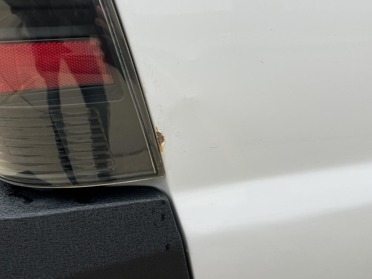 2006 WHITE /Gray Leather Toyota Tacoma TRD Sport Double Cab V6 4WD (5TELU42N96Z) with an 4.0L V6 engine, Automatic transmission, located at 2990 Old Orchard Rd., Jackson, MO, 63755, 37.354214, -89.612106 - 2006 Toyota Tacoma TRD Sport 207xxx miles 4x4 4.0L V6 Automatic Leather Backup Camera Bluetooth Cruise Power Windows/Locks/Mirrors We have financing available and we accept trades! Fill out a credit application on our website or come by today! If you have any questions, give us a call at - Photo#39