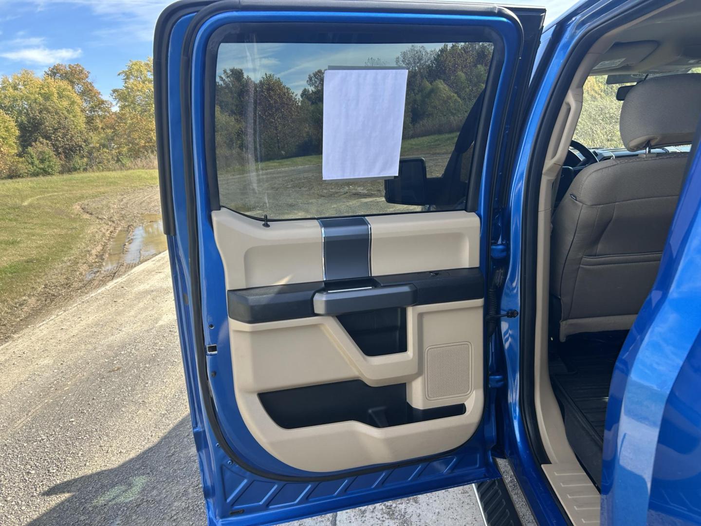 2016 BLUE /Black Ford F-150 XLT SuperCrew 6.5-ft. Bed 4WD (1FTEW1E80GK) with an 3.5L V6 TURBO engine, Automatic transmission, located at 506 S. Kingshighway, Cape Girardeau, MO, 63703, (573) 235-5000, 37.294991, -89.553635 - 2016 Ford F-150 XLT 91xxx miles 4x4 3.5L V6 Automatic Backup Camera Power/Heated Seats Bluetooth Remote Start Cruise Power Windows/Locks/Mirrors We have financing available and we accept trades! Fill out a credit application on our website or come by today! If you have any questions, giv - Photo#17